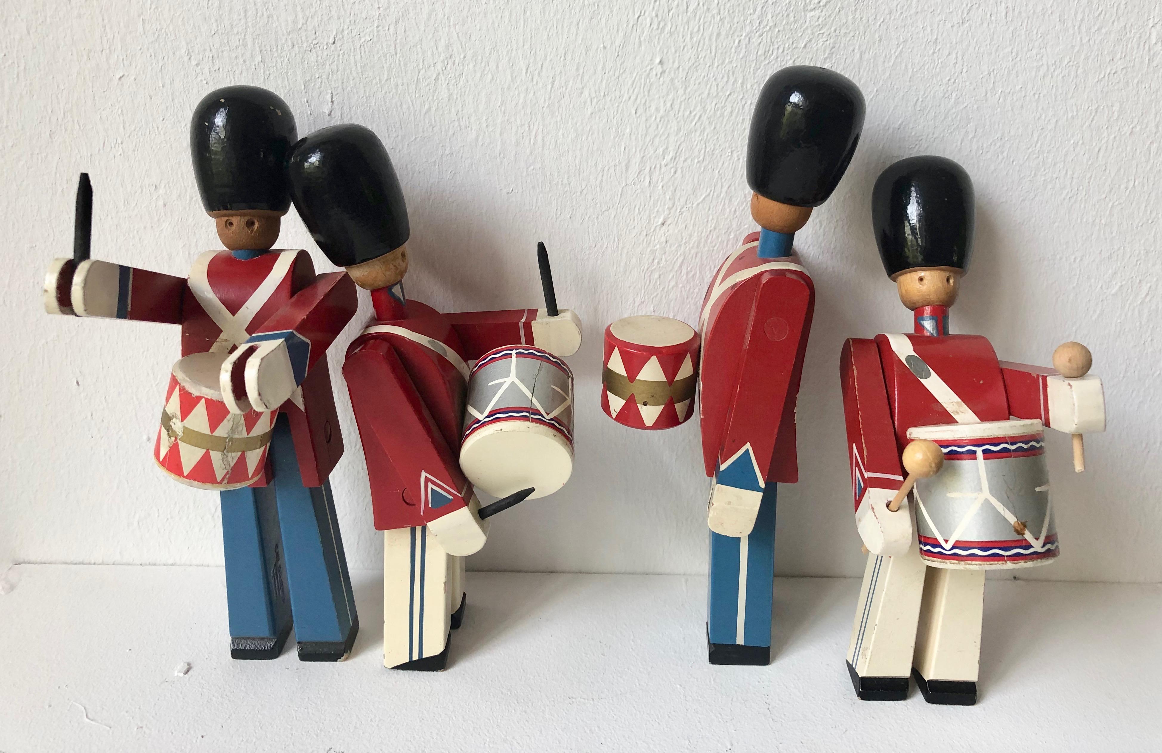 12 Vintage Royal Guardsmen by Kay Bojesen from 1950s 1