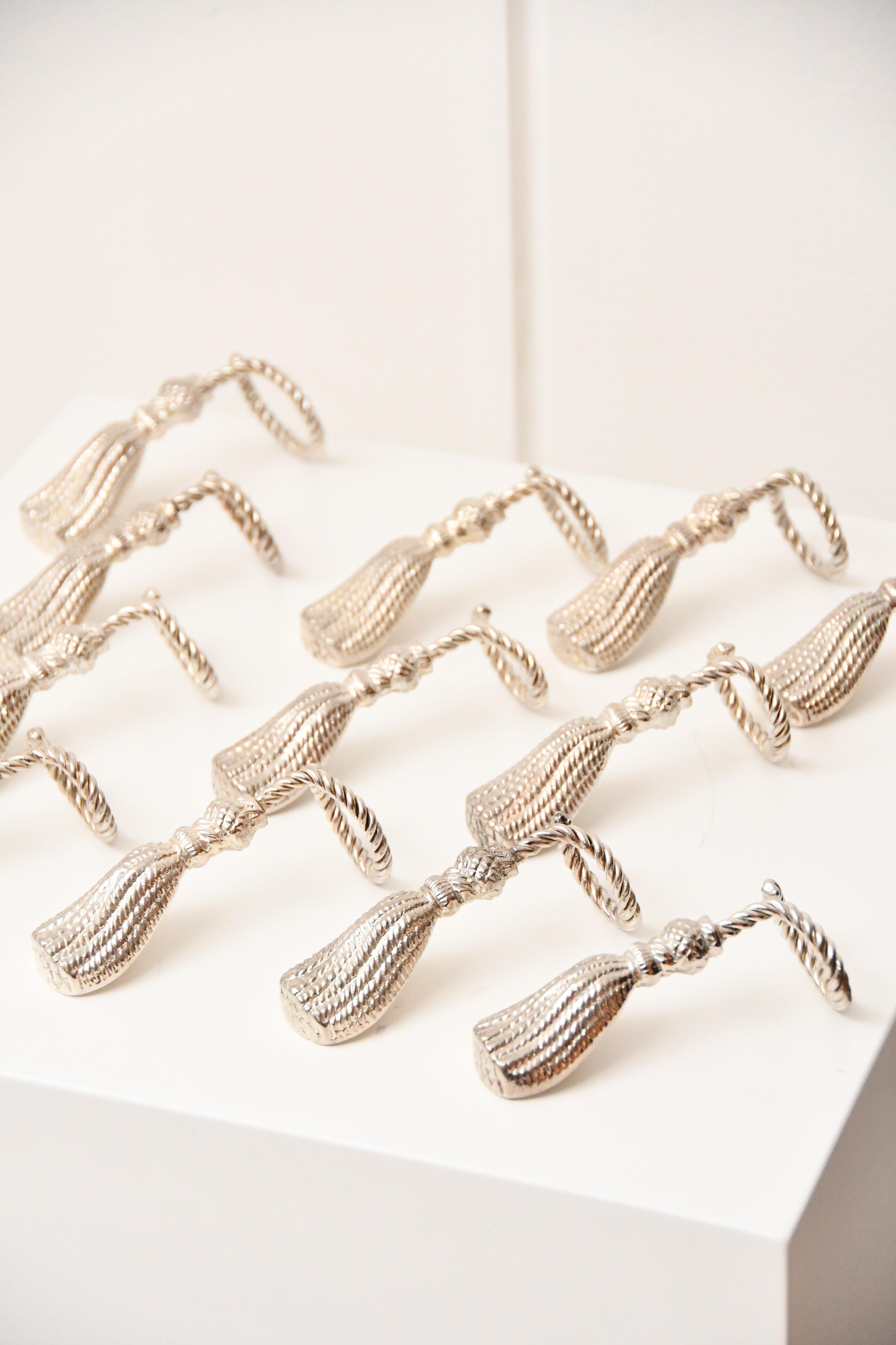 12 Vintage Versilberte Serviettenhalter aus Metall - Frankreich 1970 (Moderne der Mitte des Jahrhunderts) im Angebot