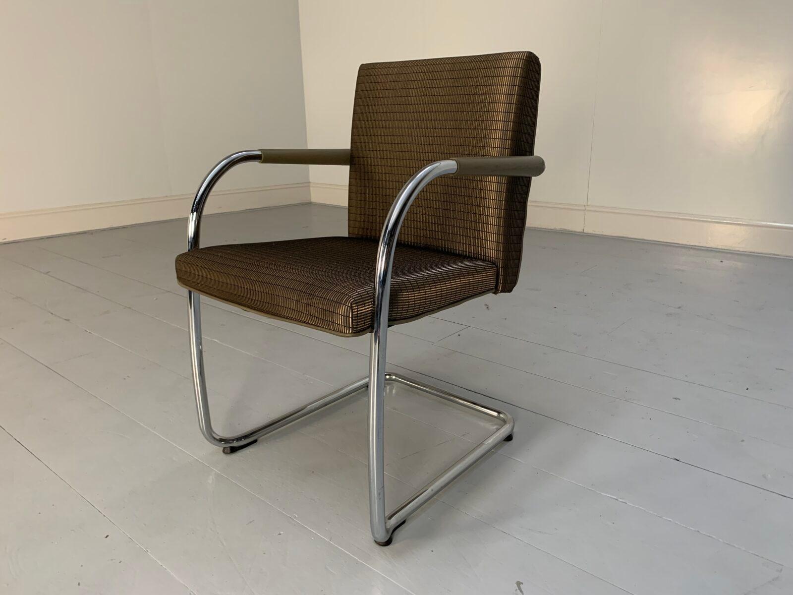 12 chaises de réunion Vitra « Visasoft » de salle à manger - en tissu et cuir dorés en vente 8