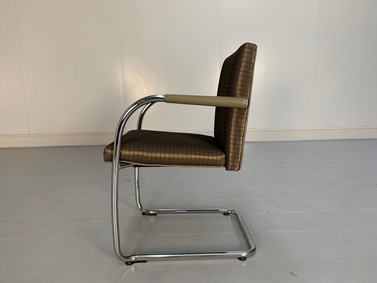 12 chaises de réunion Vitra « Visasoft » de salle à manger - en tissu et cuir dorés en vente 3
