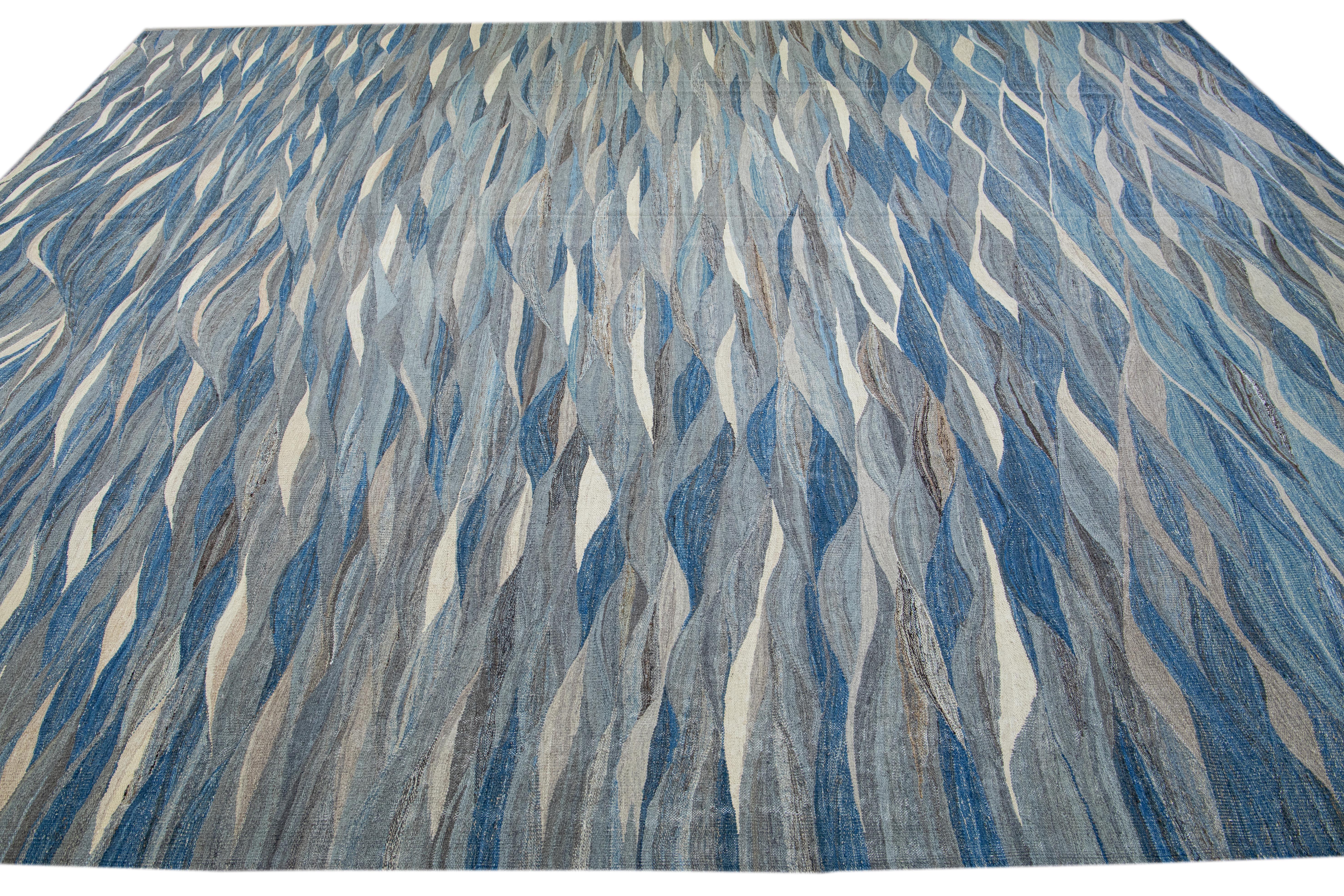 Hand-Knotted 12 x 15 Blue Modern Flat-Weave Wool Rug With Abstract Design For Sale