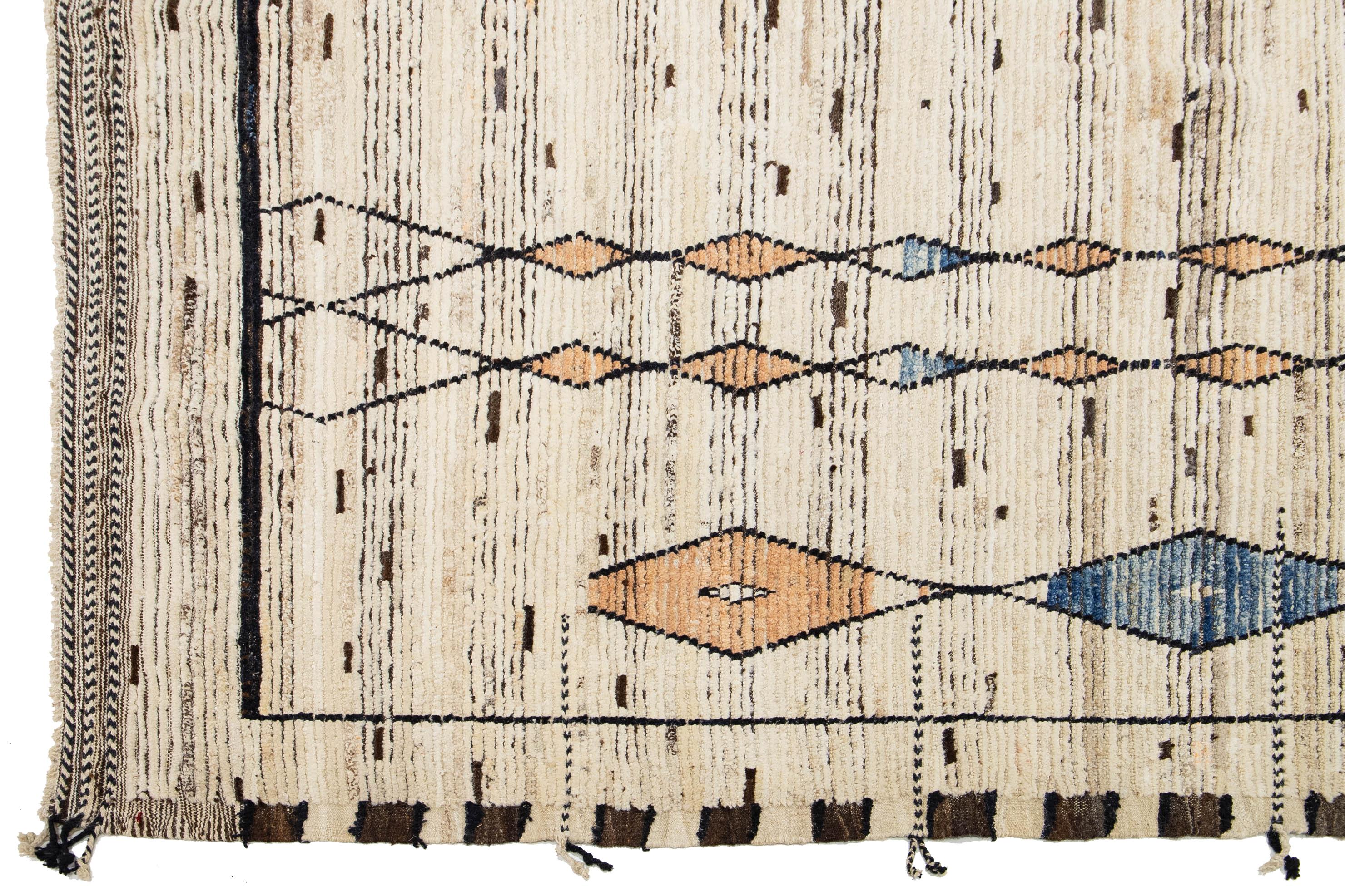 12 x 15 Alfombra Contemporánea de Lana Anudada a Mano Estilo Marroquí-Tribal Beige en Nuevo estado para la venta en Norwalk, CT