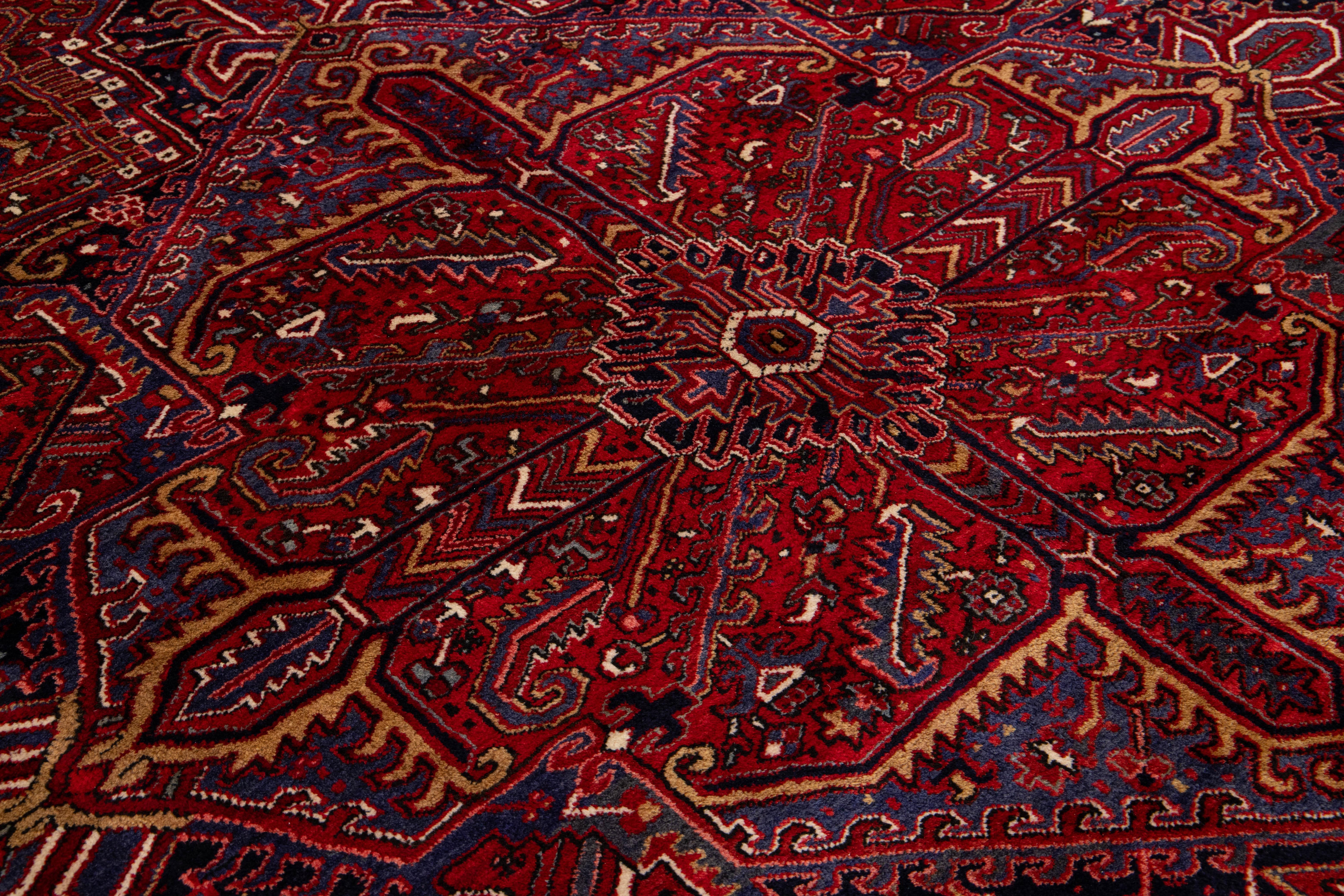 12 x 16 Red Antique Heriz Wool Rug Handmade With Medallion Motif im Angebot 1
