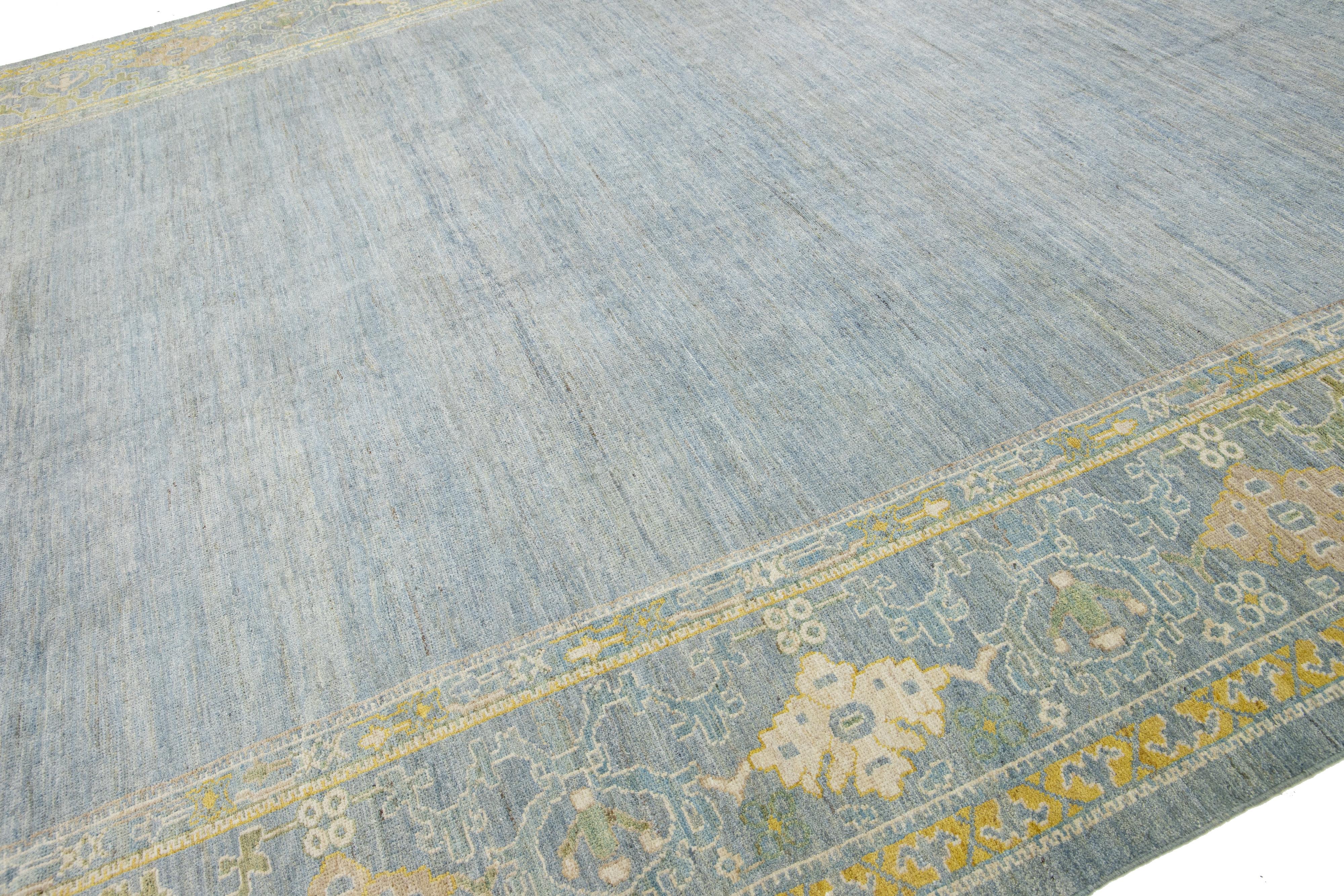 12 X 19 Blue Contemporary Sultanabad Design Wool Rug By Apadana (Tapis de laine contemporain de Sultanabad) Neuf - En vente à Norwalk, CT