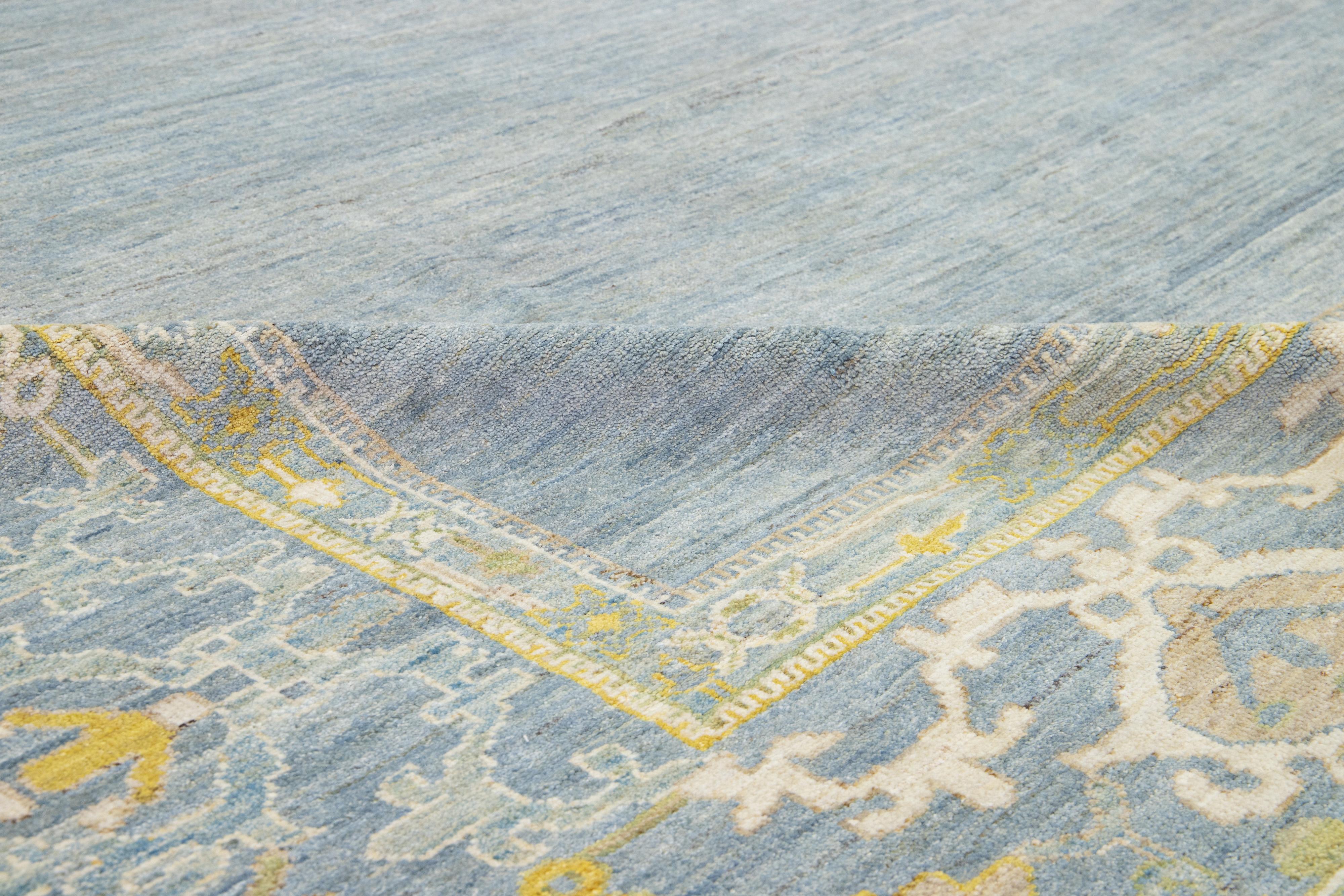 Laine 12 X 19 Blue Contemporary Sultanabad Design Wool Rug By Apadana (Tapis de laine contemporain de Sultanabad) en vente