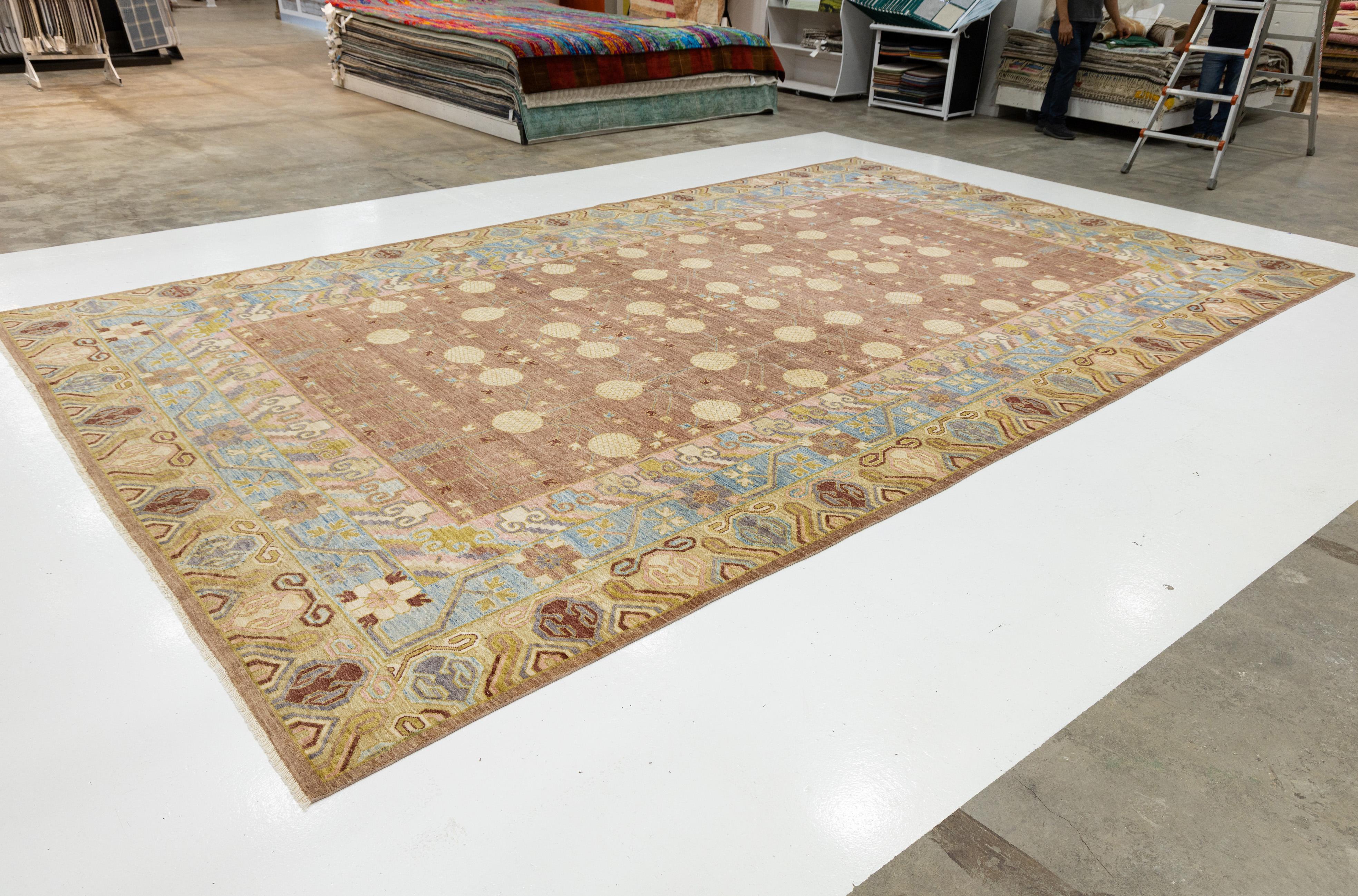 Noué à la main 12 x 20 Brown Contemporary Khotan Style Wool Rug with Allover Design en vente