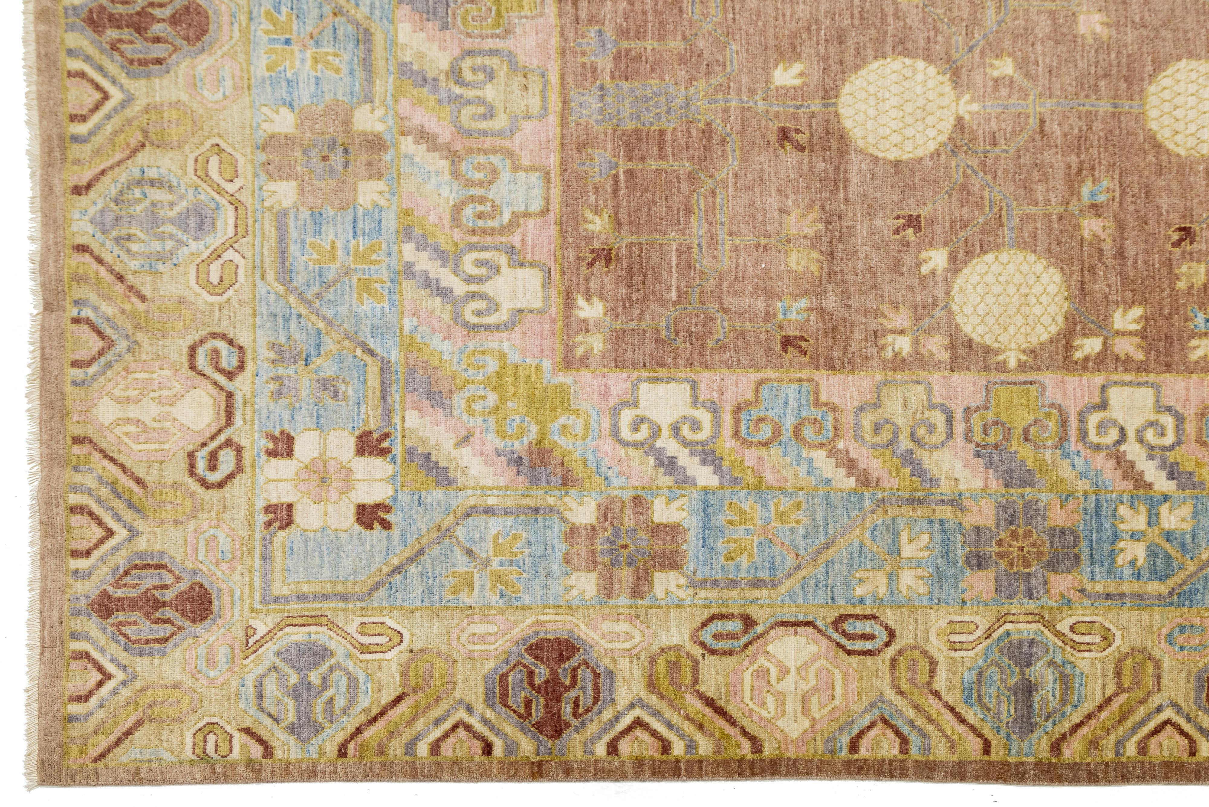 XXIe siècle et contemporain 12 x 20 Brown Contemporary Khotan Style Wool Rug with Allover Design en vente