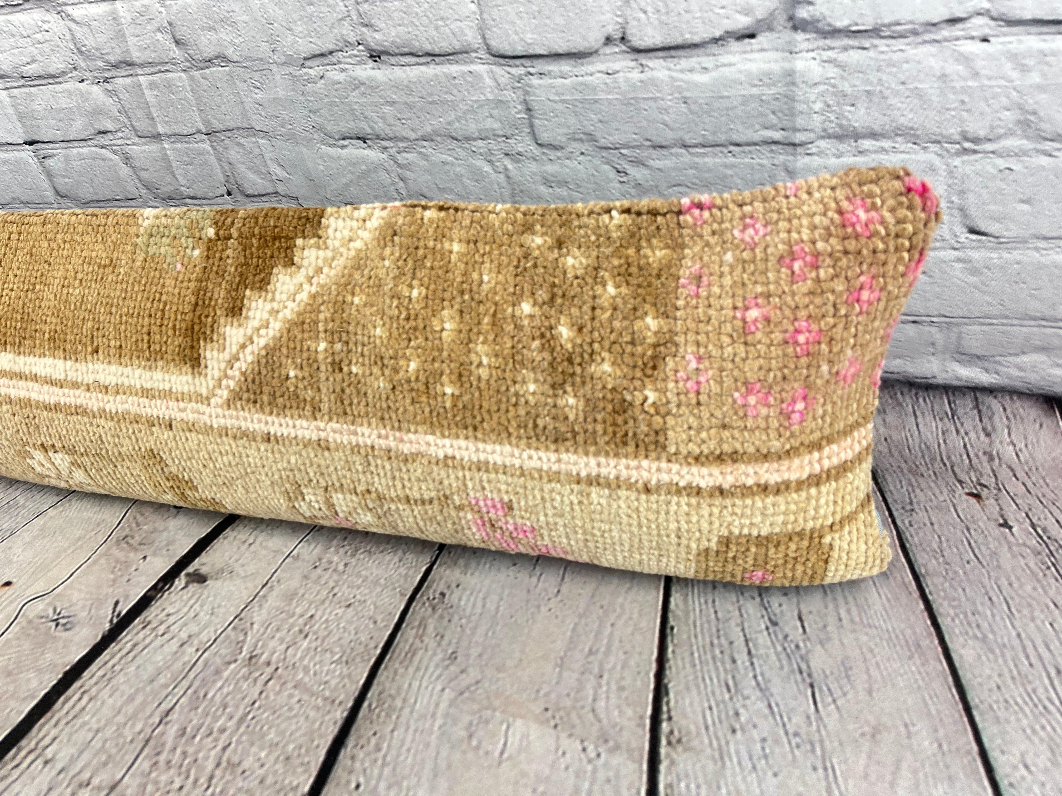 12 x 46 Lumbar Rug Pillow Decorative Opulence Turkish Pillow Cushion Cover #7536 Améliorez votre décoration intérieure avec notre Lumbar Rug Pillow Turkish Rug Cushion. Cette exquise housse de coussin, méticuleusement tissée à la main, apporte une