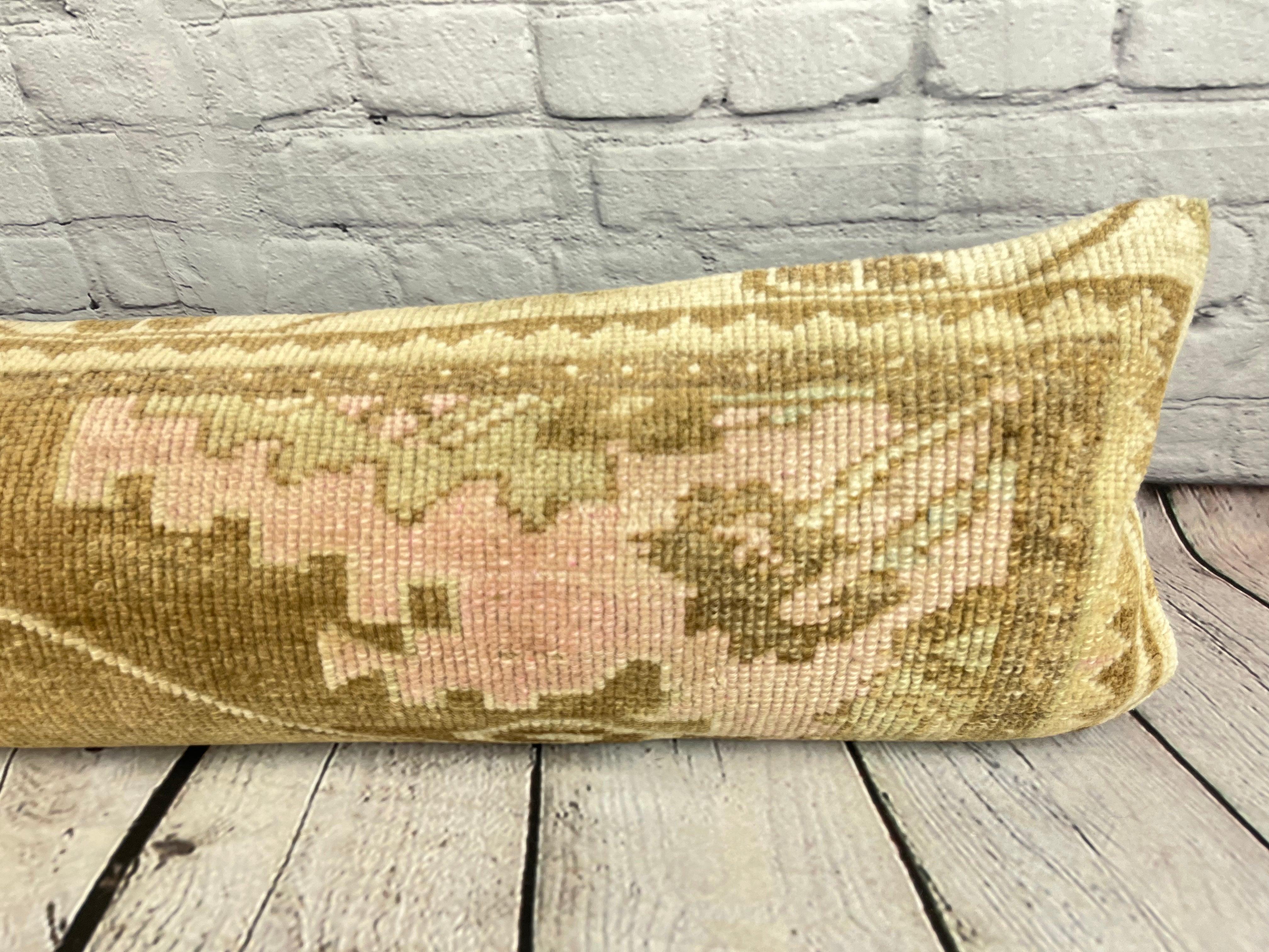 12 x 46 Lendenteppich Heritage Heirlooms Türkisches Kissen mit Kissenbezug #7530 (Handgeknüpft) im Angebot