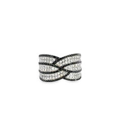 Bague en or blanc et diamants noirs et blancs 1,20 carat