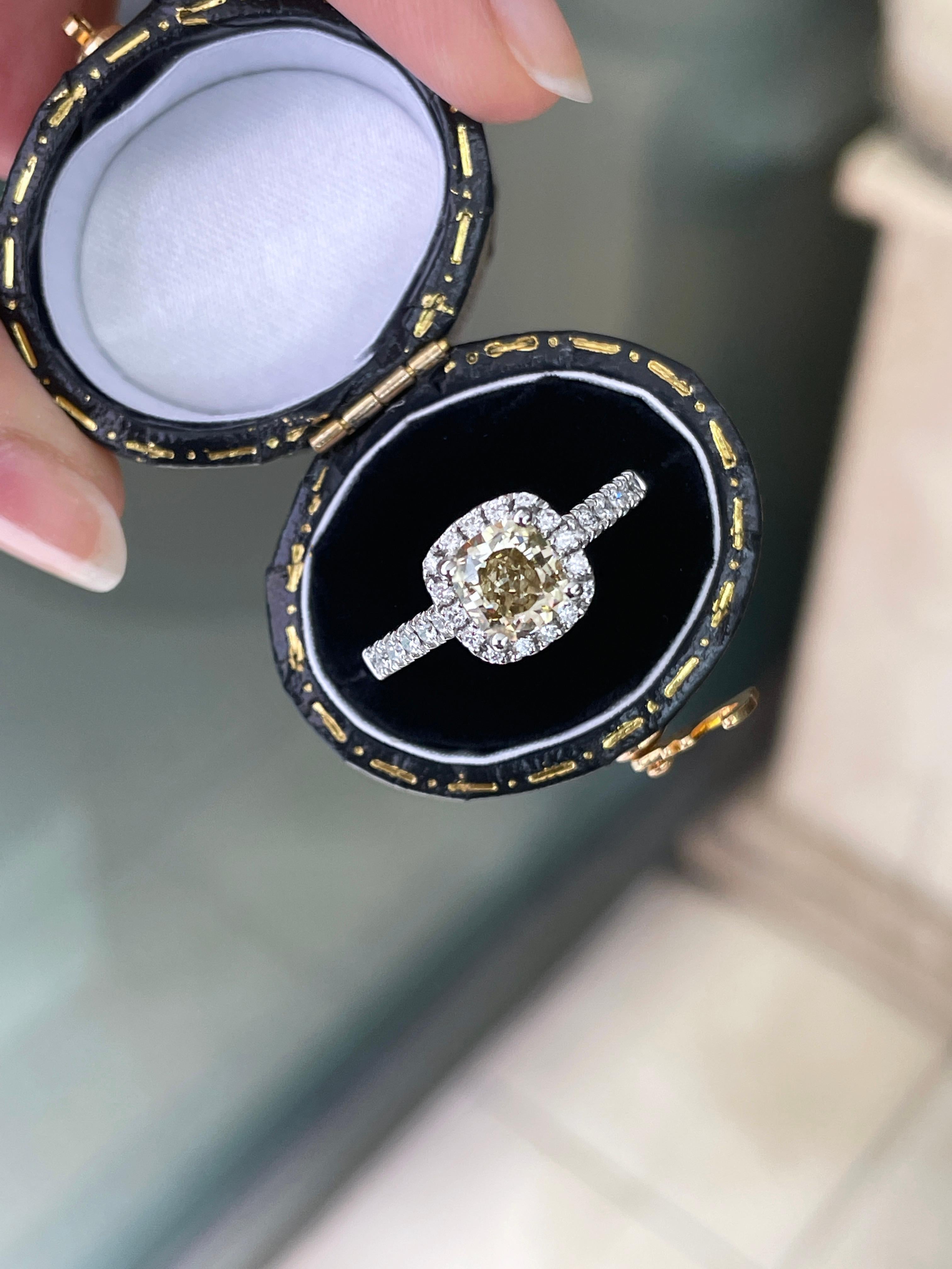 Cushion Cut 1.20 Carat Champagne Diamond Platinum Engagement Ring For Sale