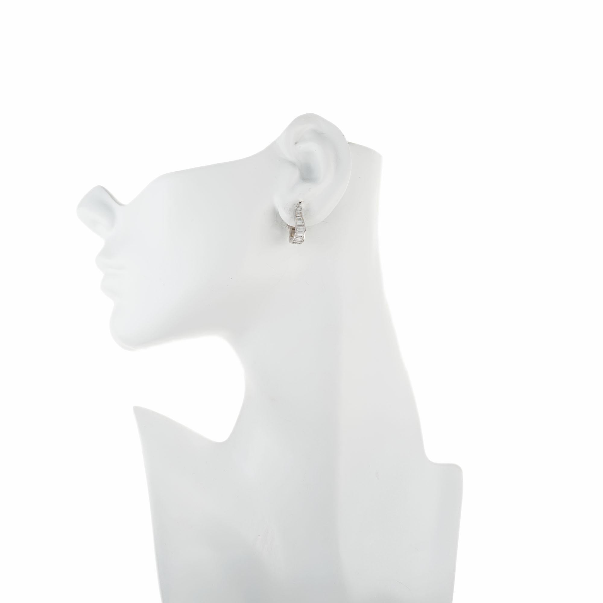 Women's 1.20 Carat Diamond Baguette Platinum Clip Post Earrings For Sale