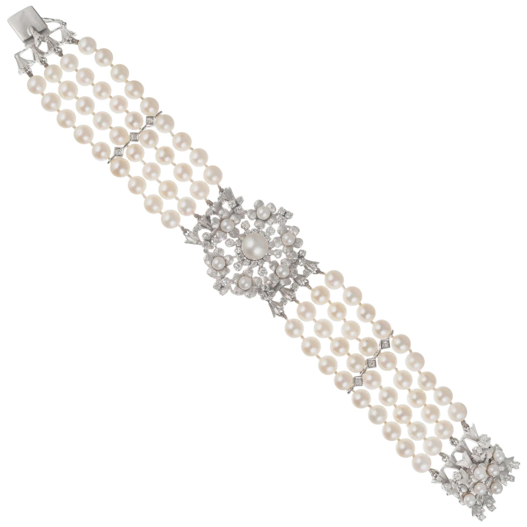 1.20 Carat Diamond Cultured Pearl White Gold Four Row Bracelet For Sale