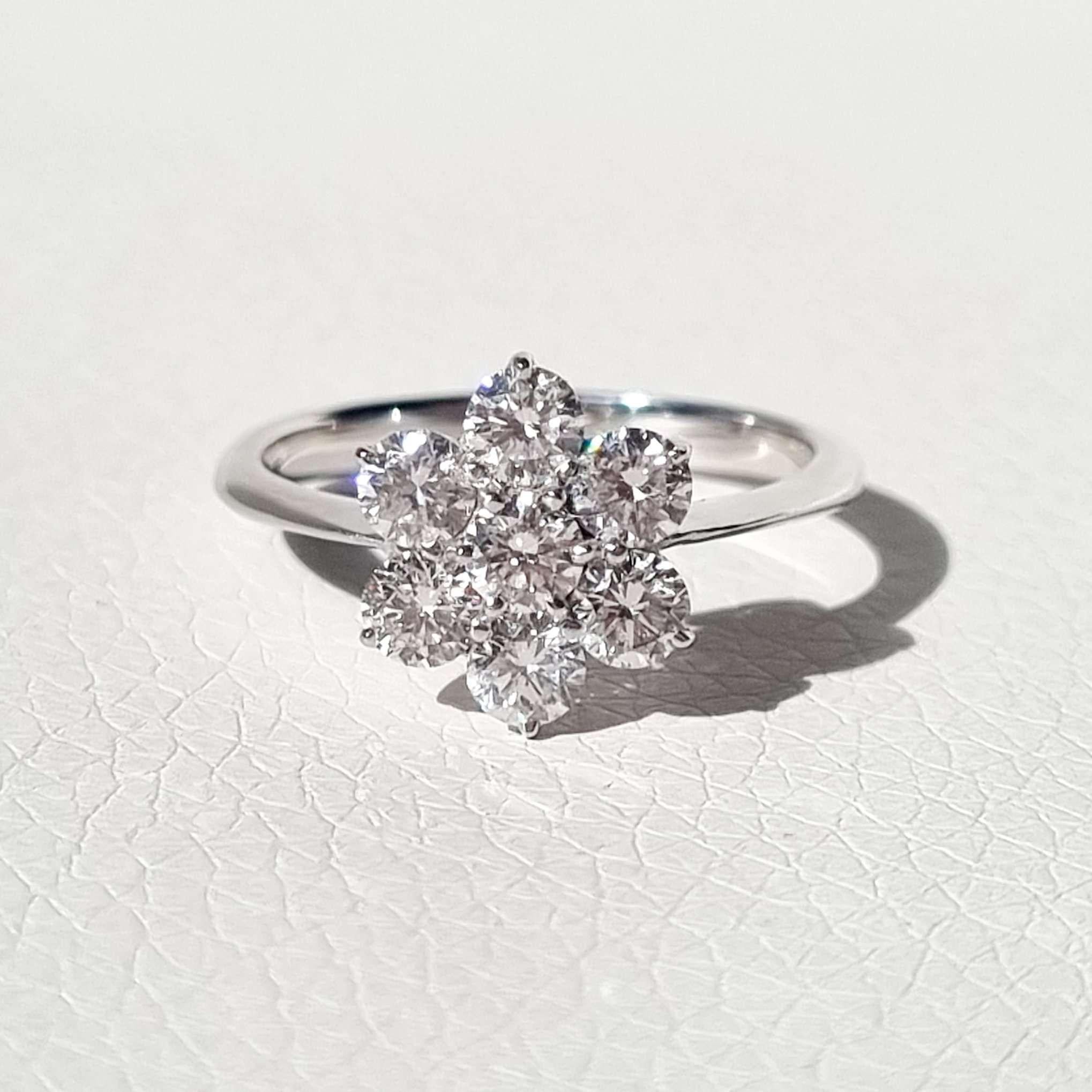 Romantic 1.20 Carat Diamond Engagement Ring Flower Diamond Ring For Sale