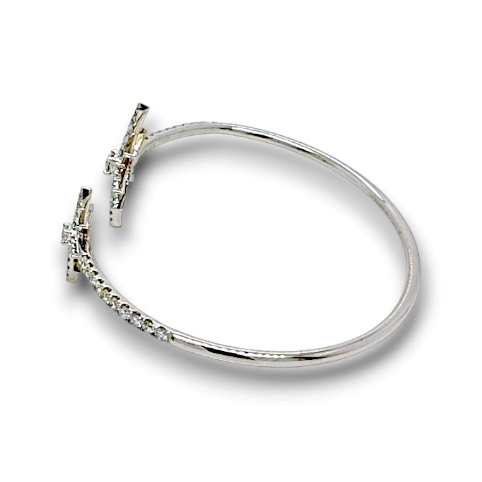 Taille ronde Bracelet en or blanc avec diamant de 1,20 carat en vente