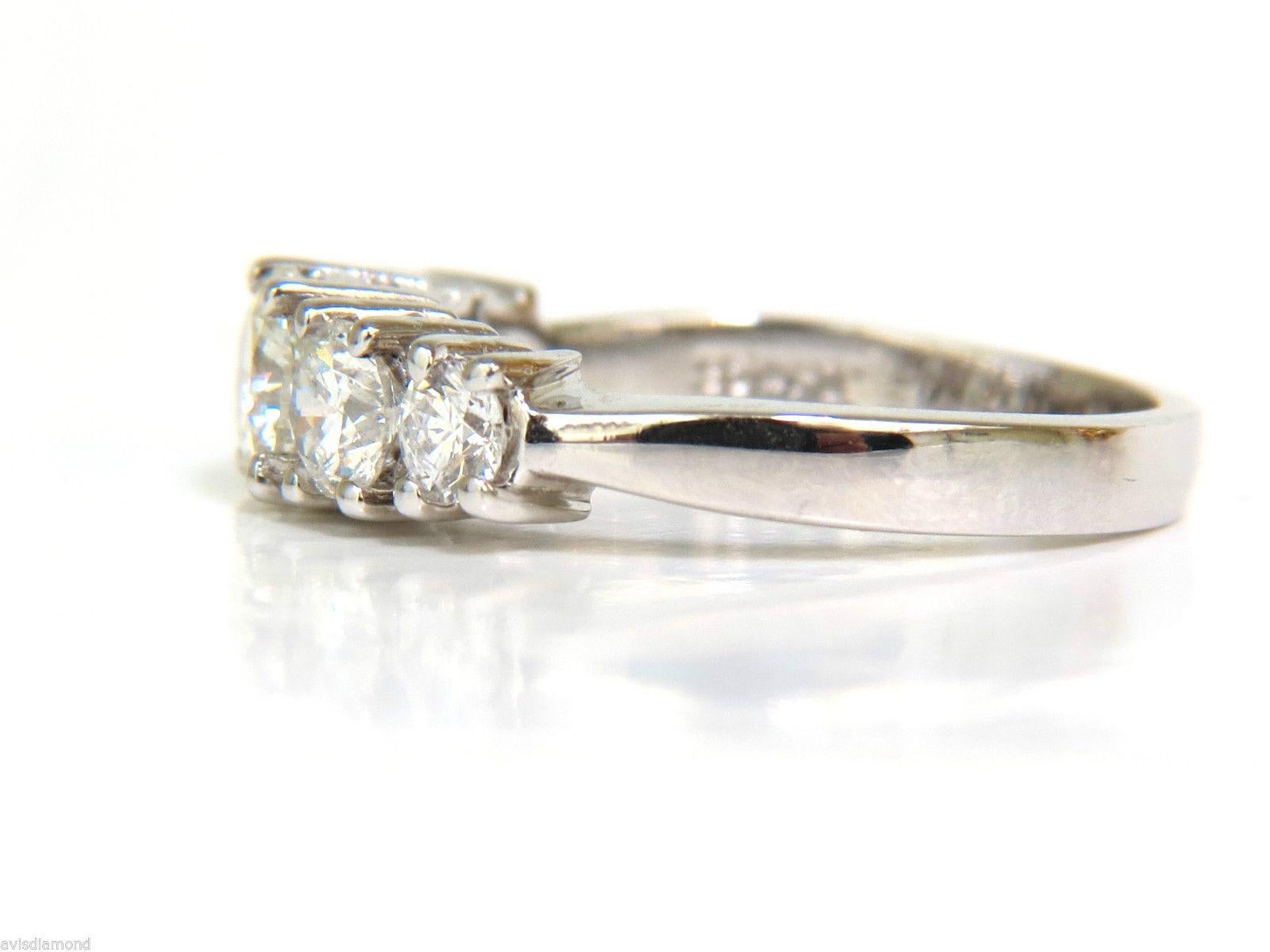 Bague à cinq pierres en or 14 carats avec diamants de 1,20 carat H/VS en vente 2