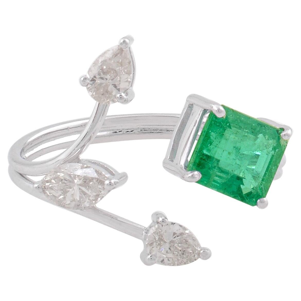 1.20 Carat Emerald Diamond 14 Karat Gold Open Ring For Sale