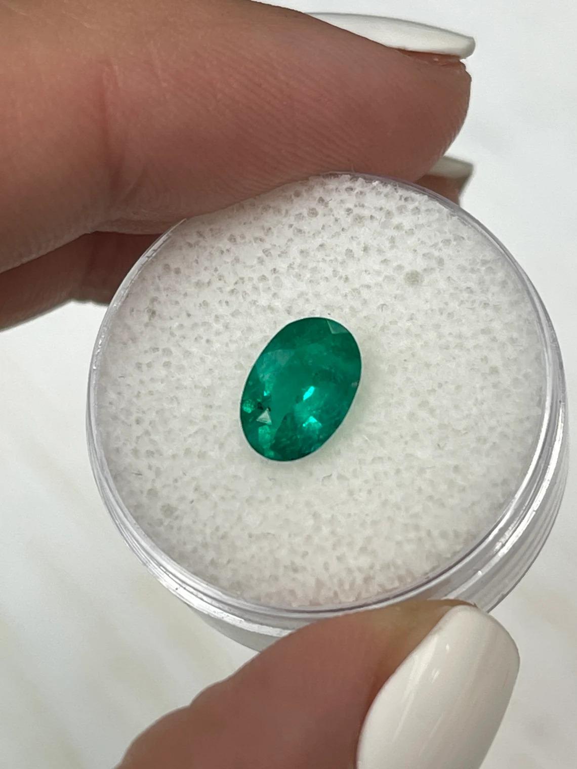 1.20 Carat GIA 9x6 Dark Green Colombian Emerald - Oval Cut  May Birthstone For Sale 1