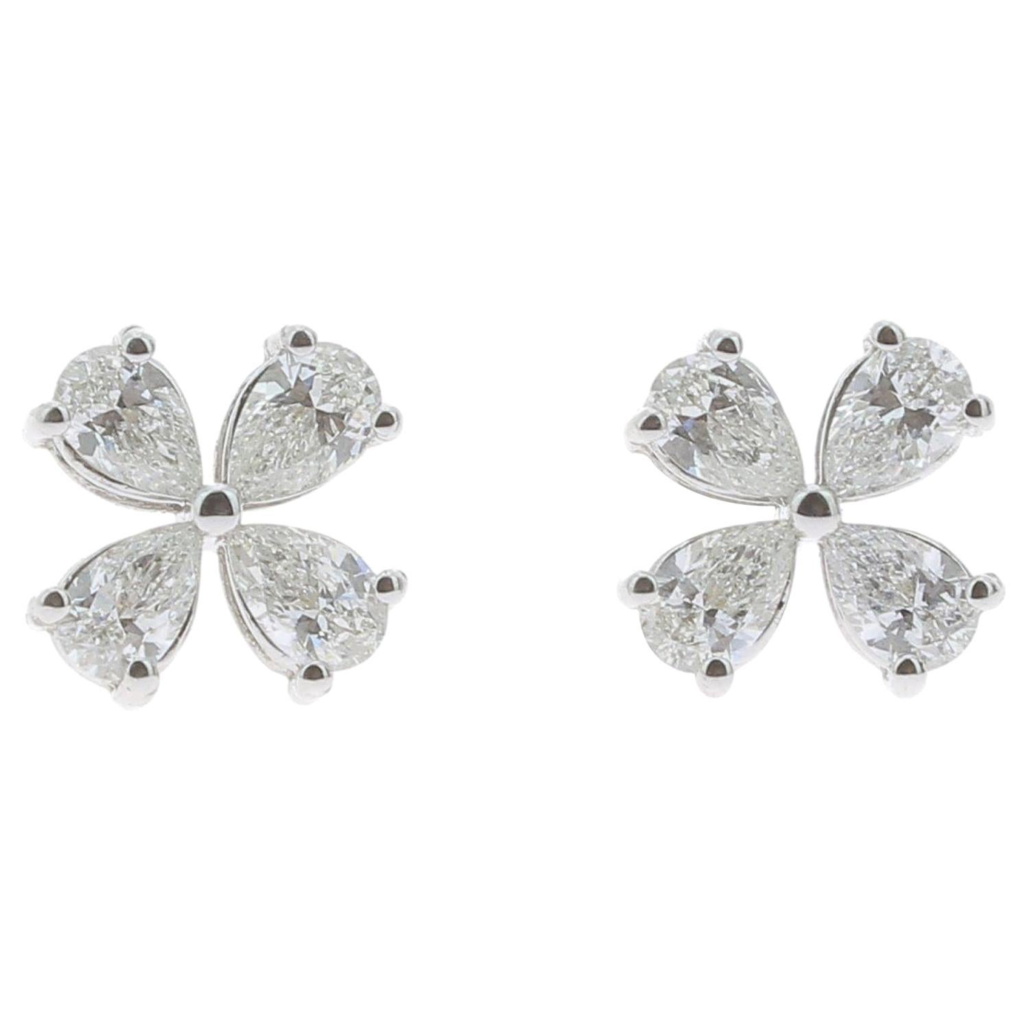 1.20 Carat Lucky Clover Diamond Earrings 18K Gold Earrings Fashion Earrings For Sale