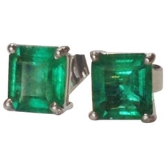 1.20 Carat Natural AAA Colombian Emerald Stud Earrings 18 Karat White Gold