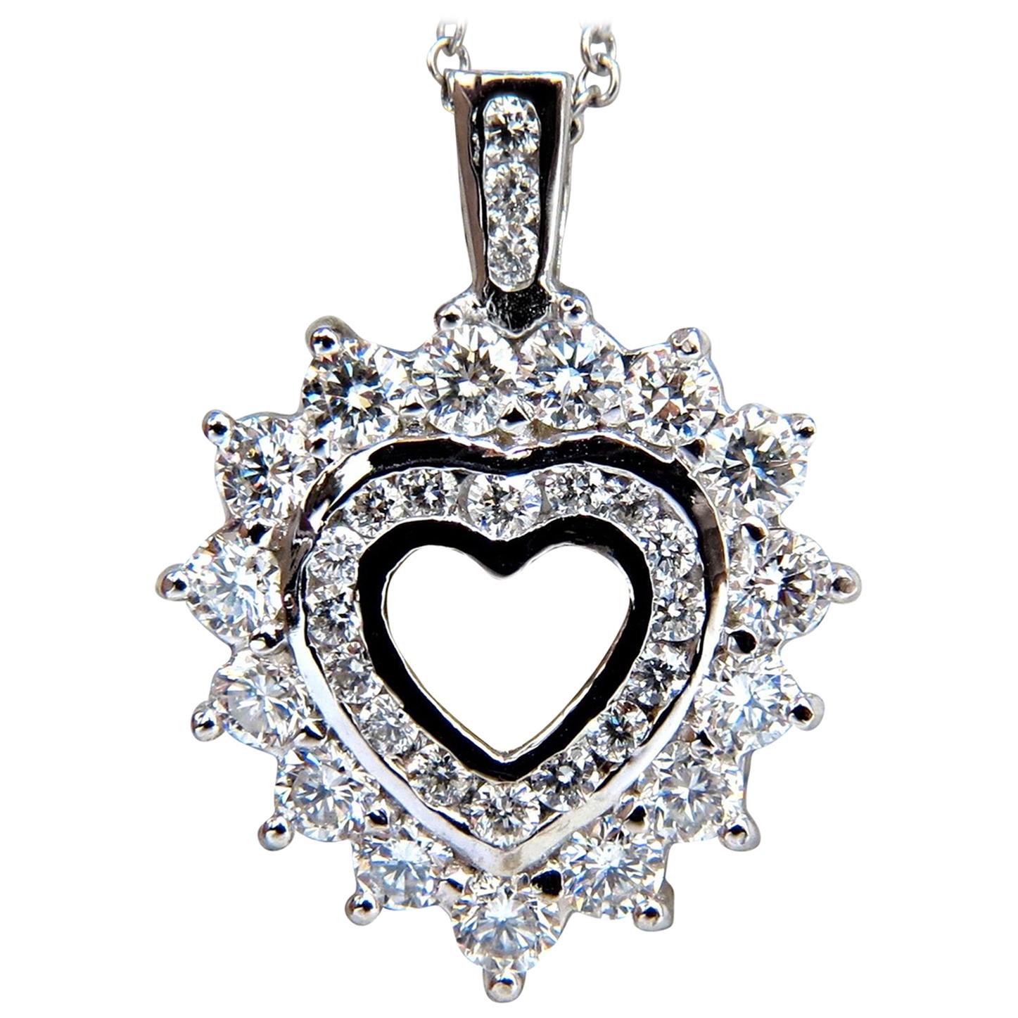 Pendentif en forme de cœur en or 14 carats à double rangée de diamants naturels de 1,20 carat en vente
