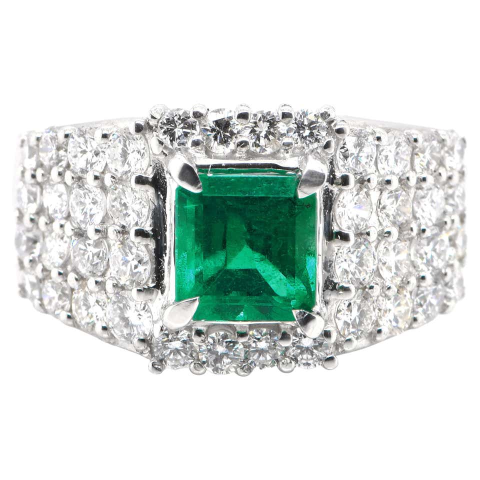 2.50 Carat Natural Emeralds and Diamonds Cocktail Ring Set in Platinum ...