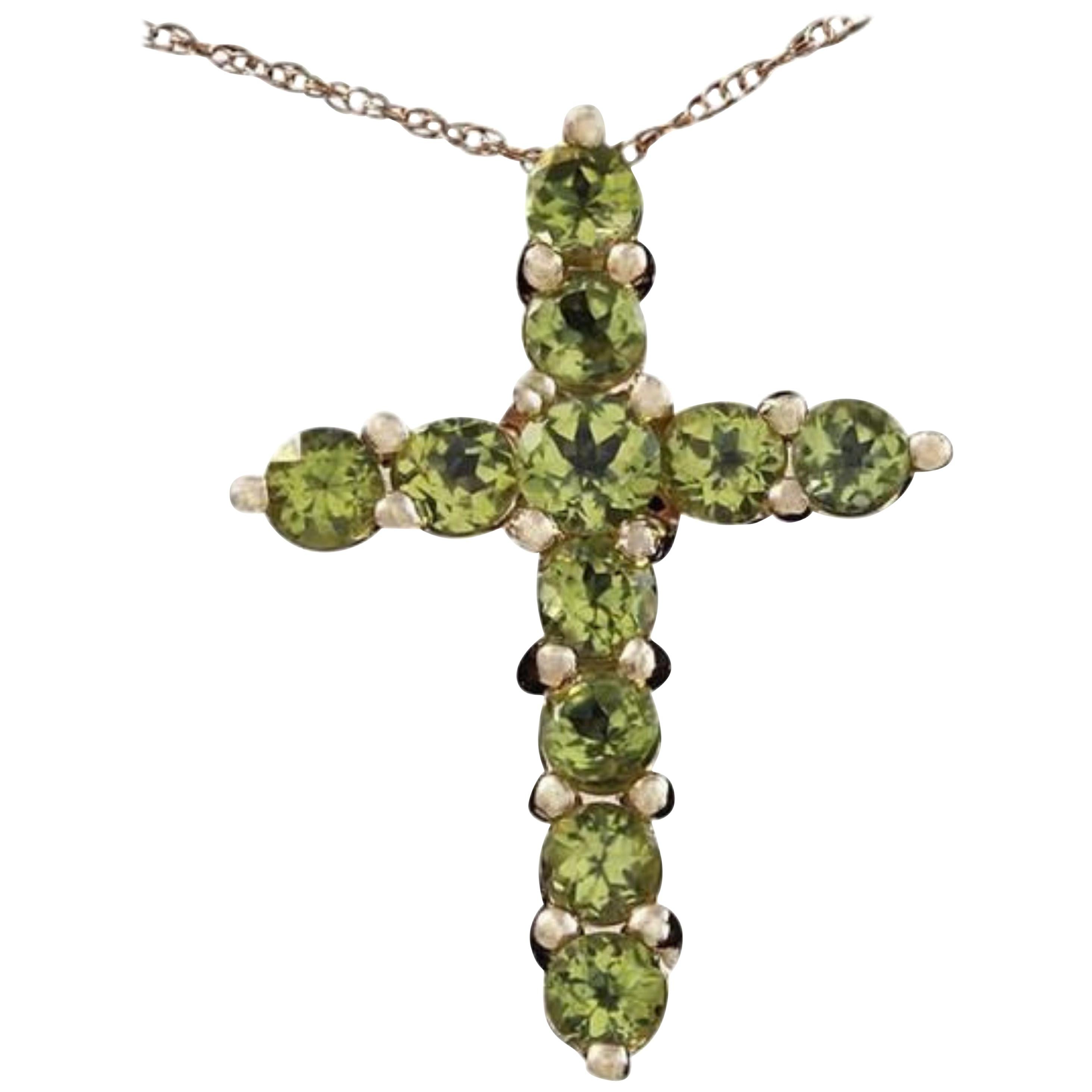 1.20 Carat Natural Green Peridot 14K Solid Yellow Gold Cross Pendant with Chain For Sale