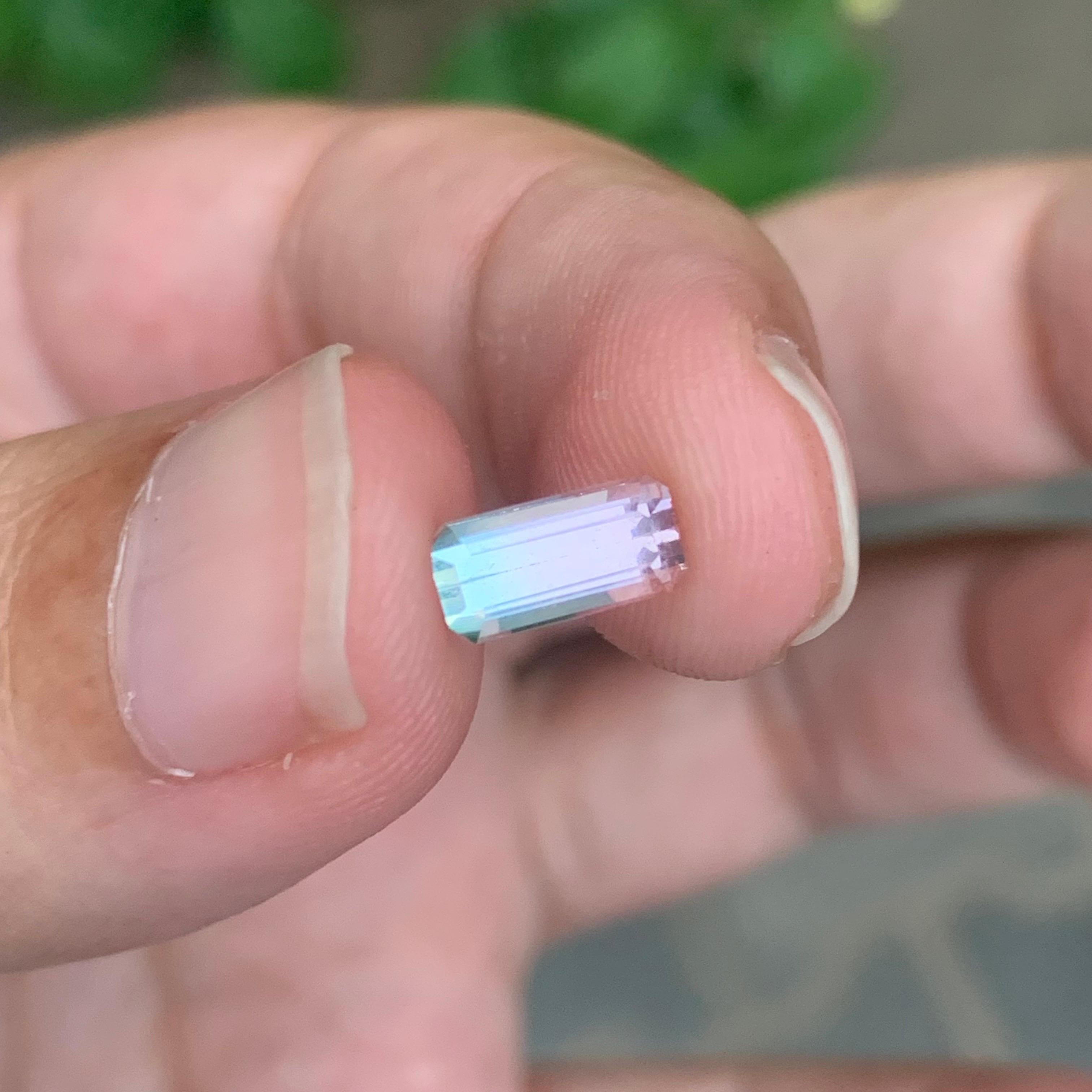 Taglio smeraldo 1.20 carati di tormalina bicolore naturale sfusa a forma di smeraldo in vendita