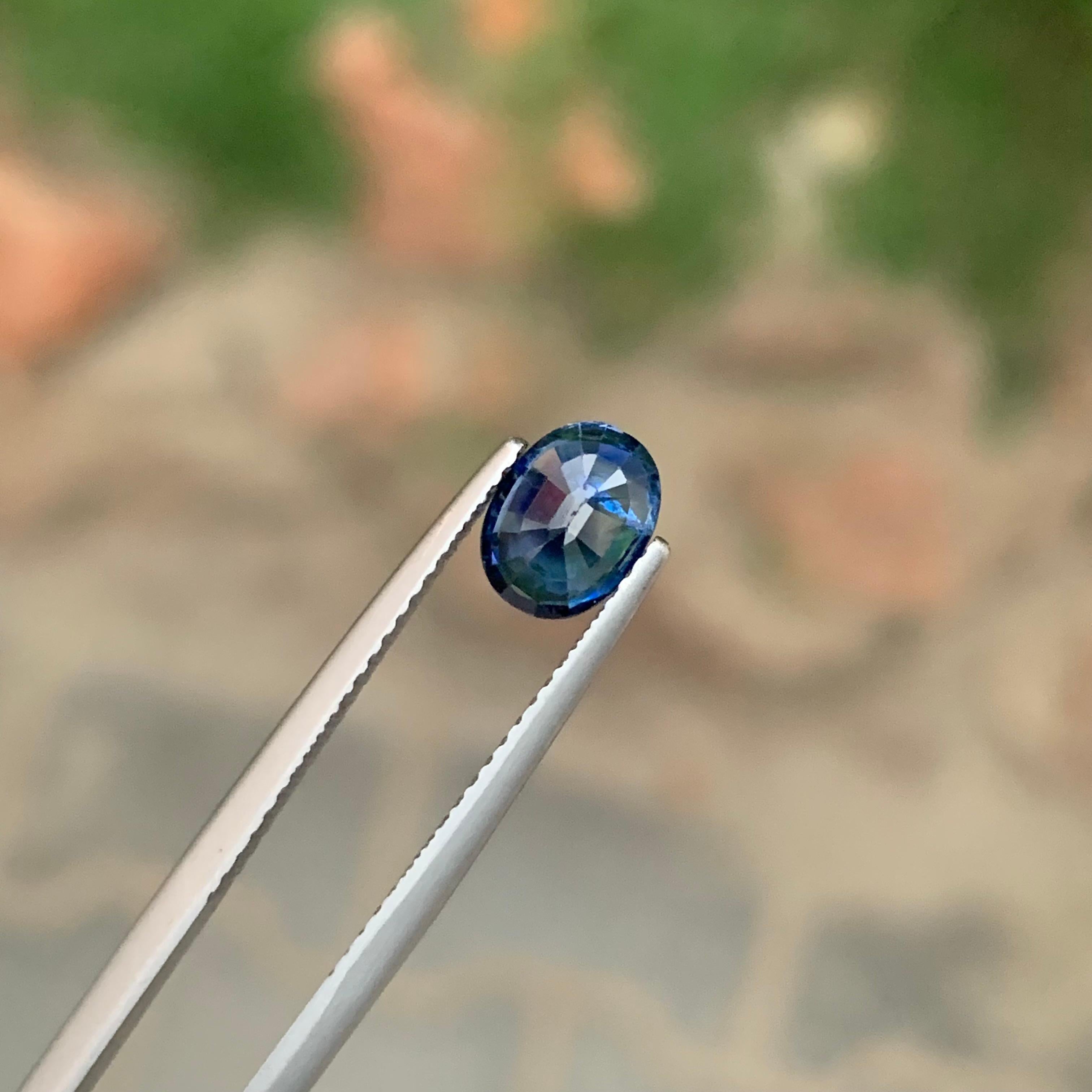 Zaffiro sfuso

Peso: 1,20 carati
Dimensioni: 7,3 x 5,5 x 3 mm
Origine: Sri Lanka 
Forma: Ovale 
Colore: blu
Trattamento: Potenziamento del calore
Certificato: Su richiesta del cliente

Lo zaffiro, una gemma dalla bellezza leggendaria e dal fascino