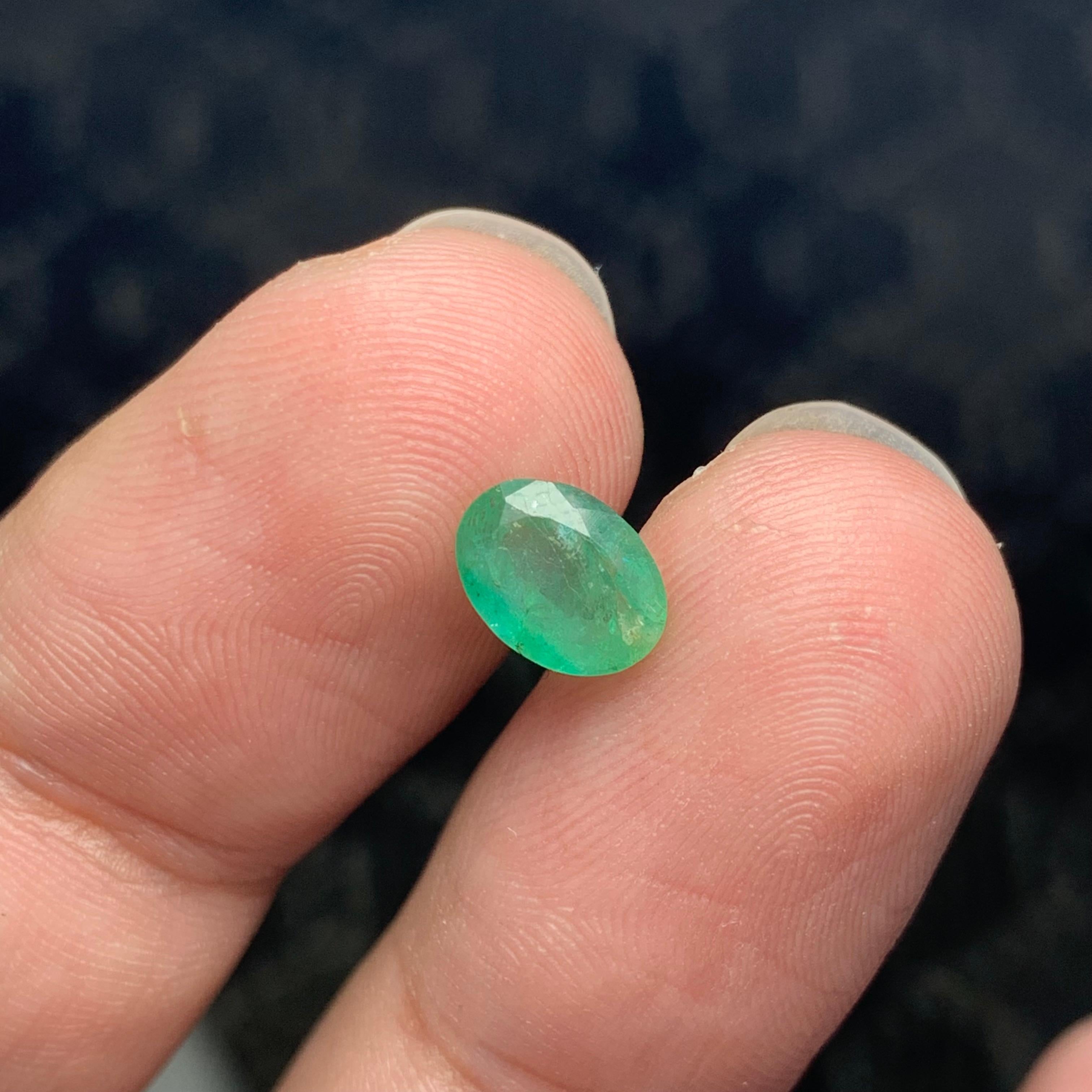 Arts and Crafts 1.20 Carat Natural Loose Emerald Gemstone From Zambian Mine, Africa For Sale