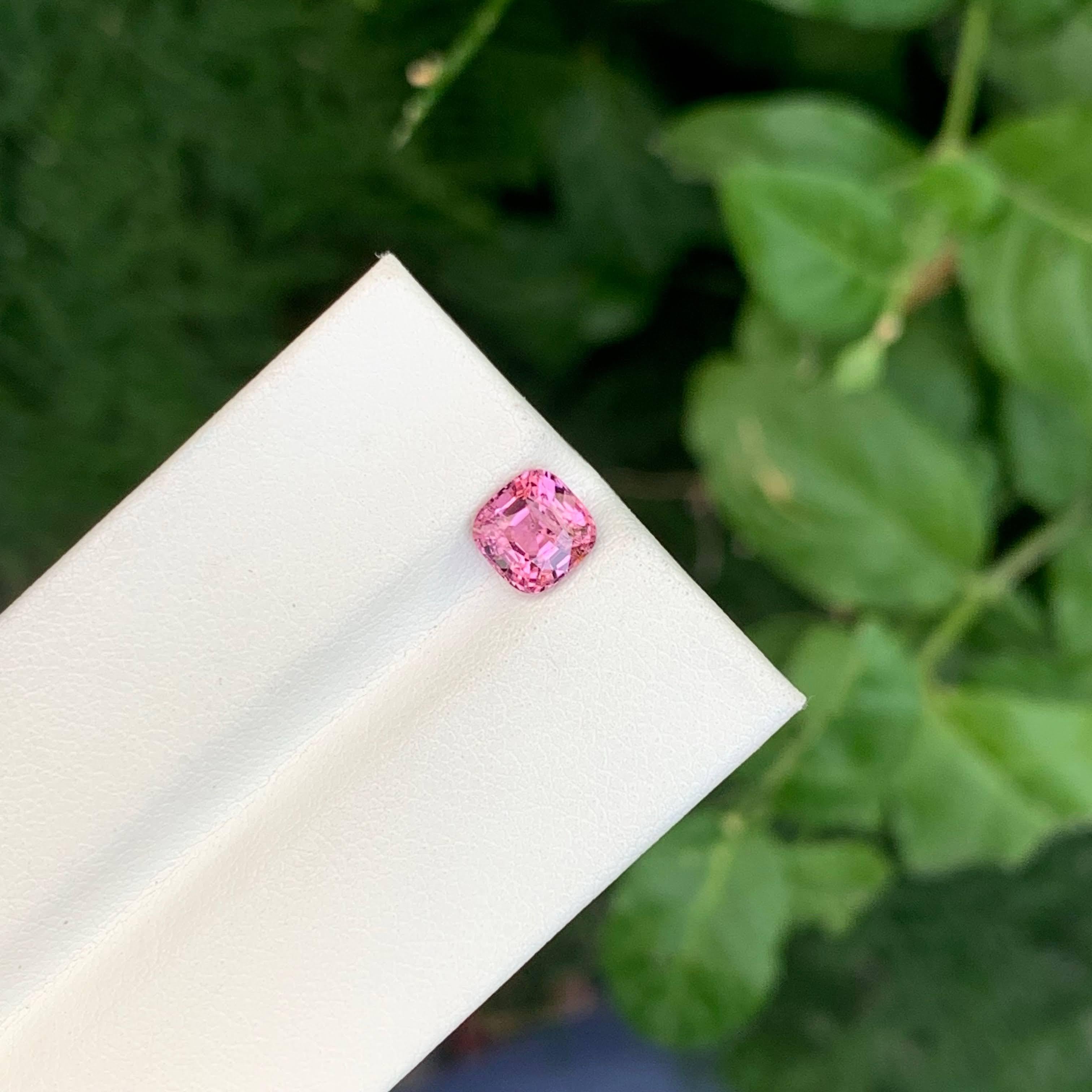 1,20 quilates de espinela rosa natural suelta talla cojín piedra preciosa de Tanzania en venta 1