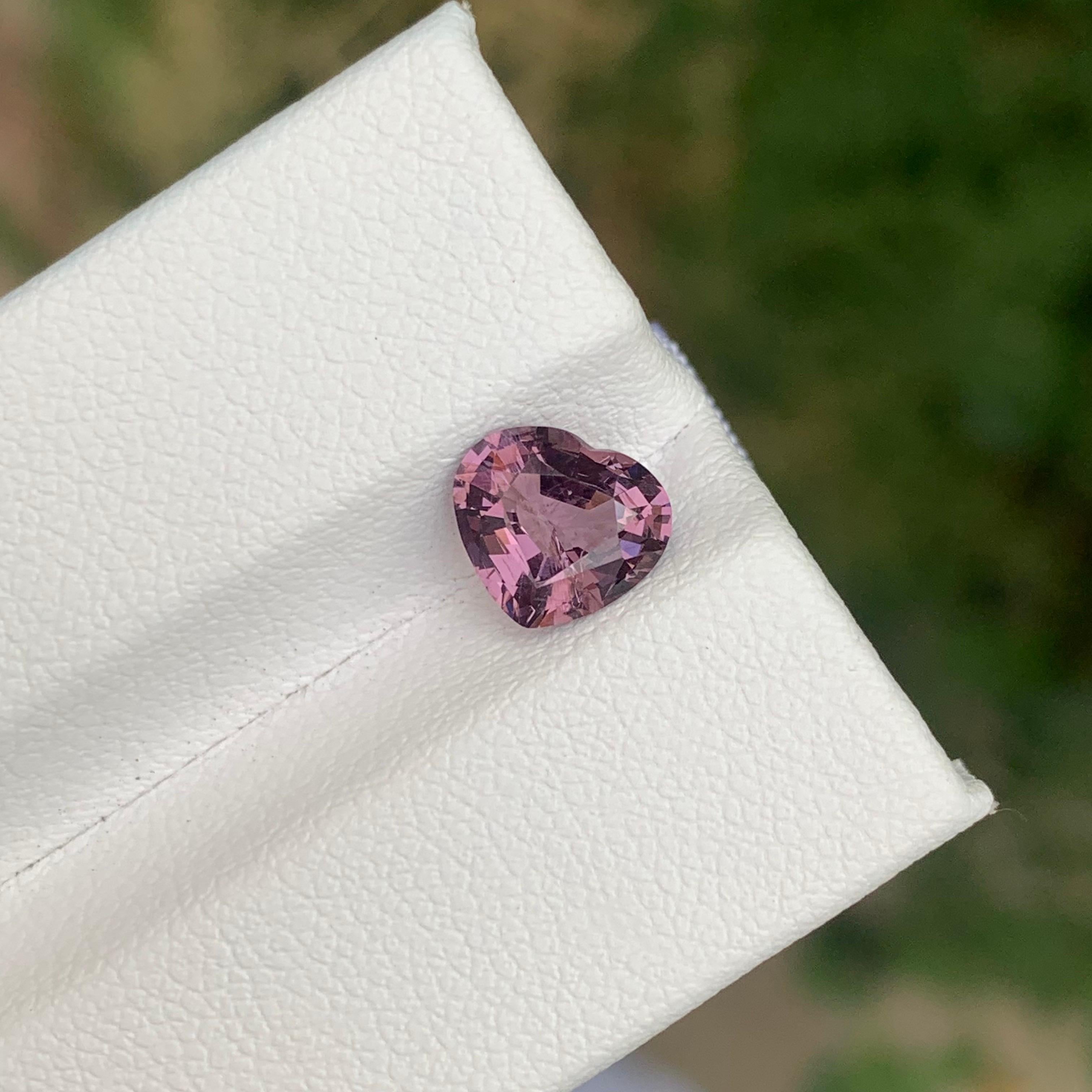1.20 Carat Natural Loose Purple Colour Spinel Heart Shape Gemstone For Sale 4