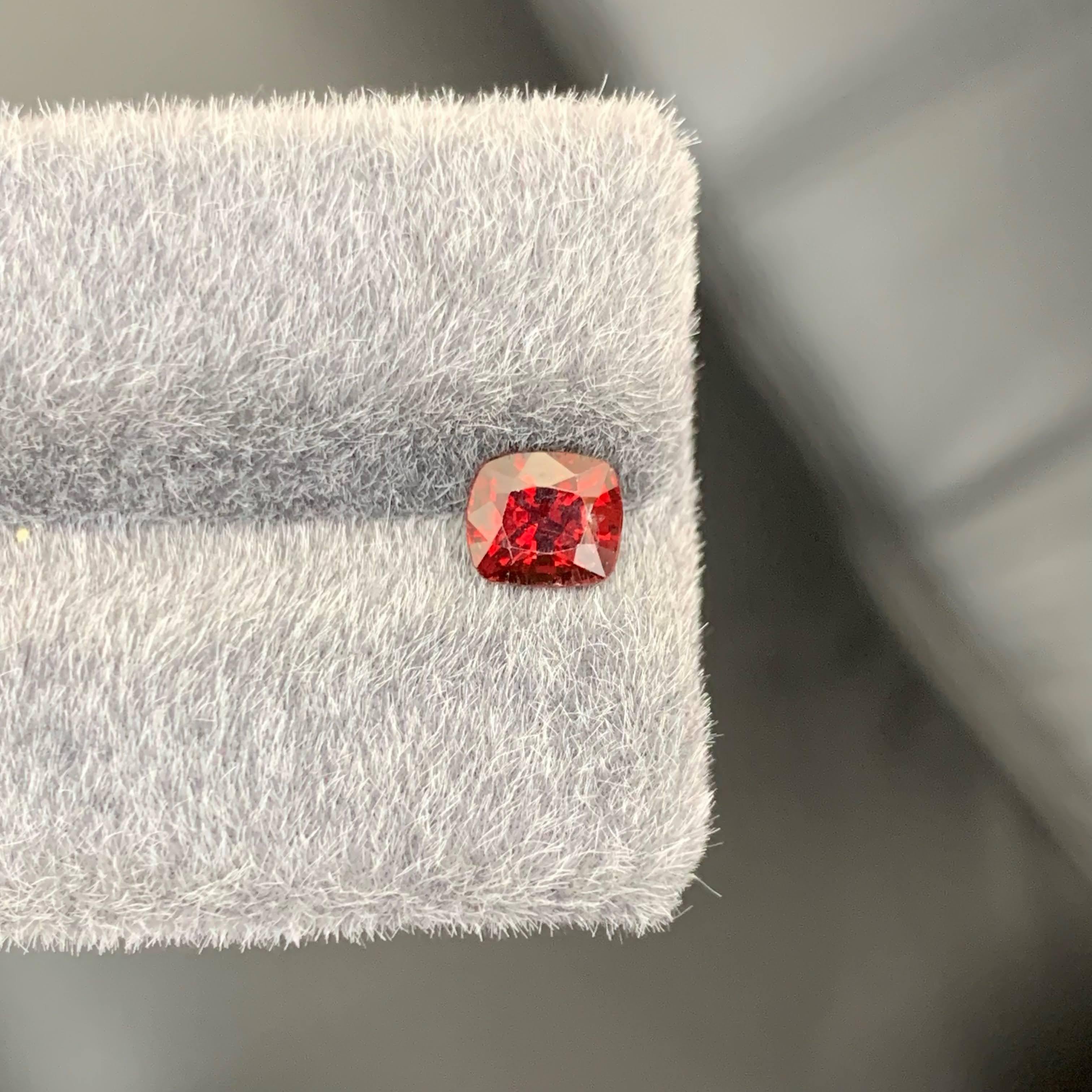 1,20 Carati di Spinello Rosso Naturale Sciolto Pietra Gemma Taglio Cuscino Dal Birmano in vendita 4