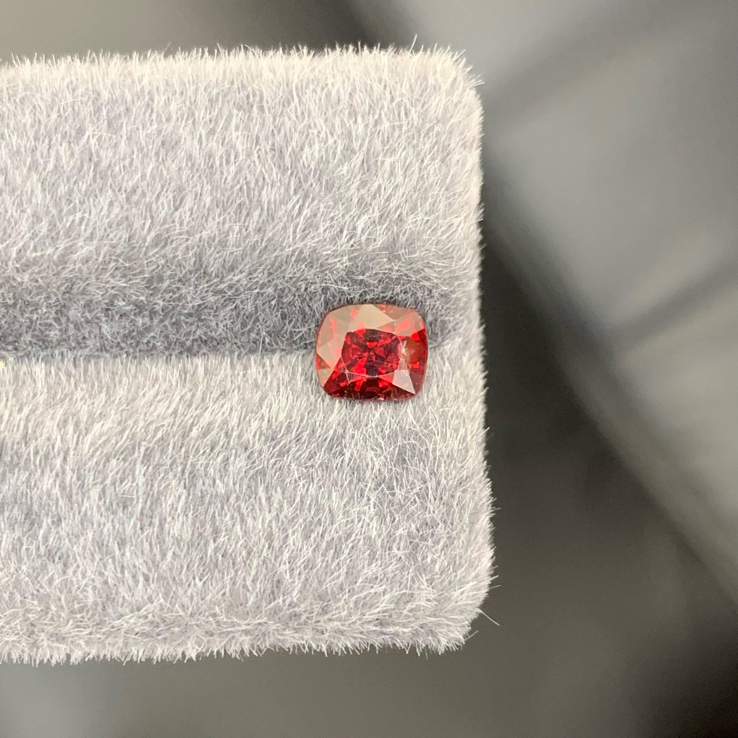 1,20 Carati di Spinello Rosso Naturale Sciolto Pietra Gemma Taglio Cuscino Dal Birmano in vendita 3