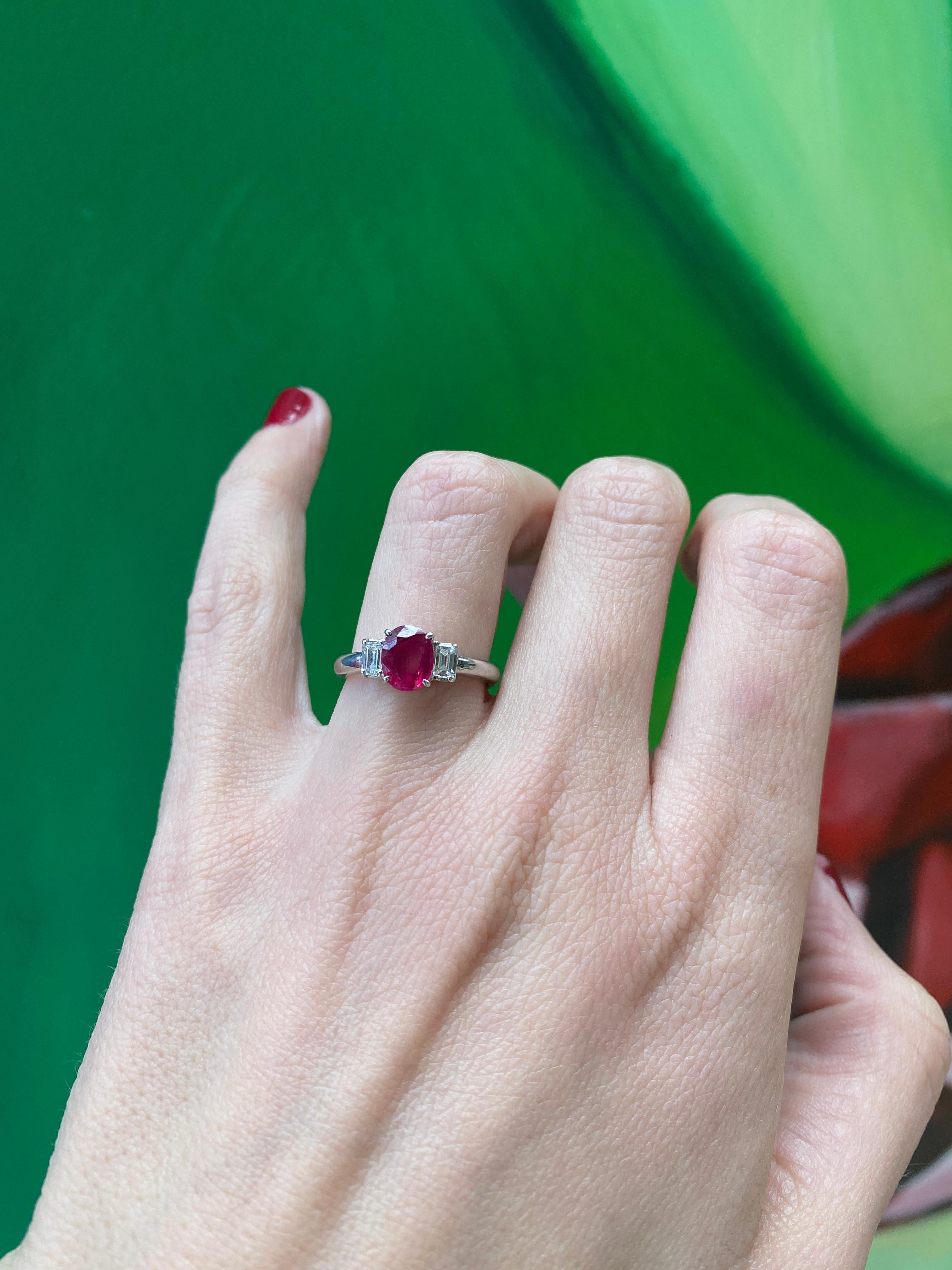 Women's or Men's 1.20 Carat Oval Cut Ruby with 0.30ctw in Emerald Cut Diamonds, Platinum For Sale