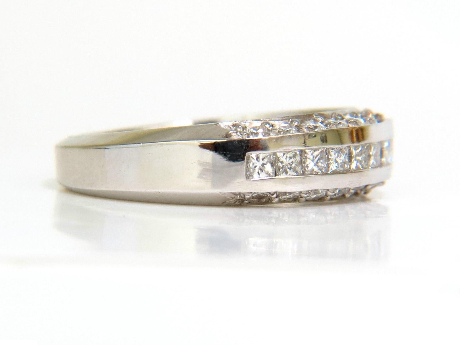 1.20 Carat Princess and Round Cuts Diamond Band Ring 14 Karat G/VS For Sale 2