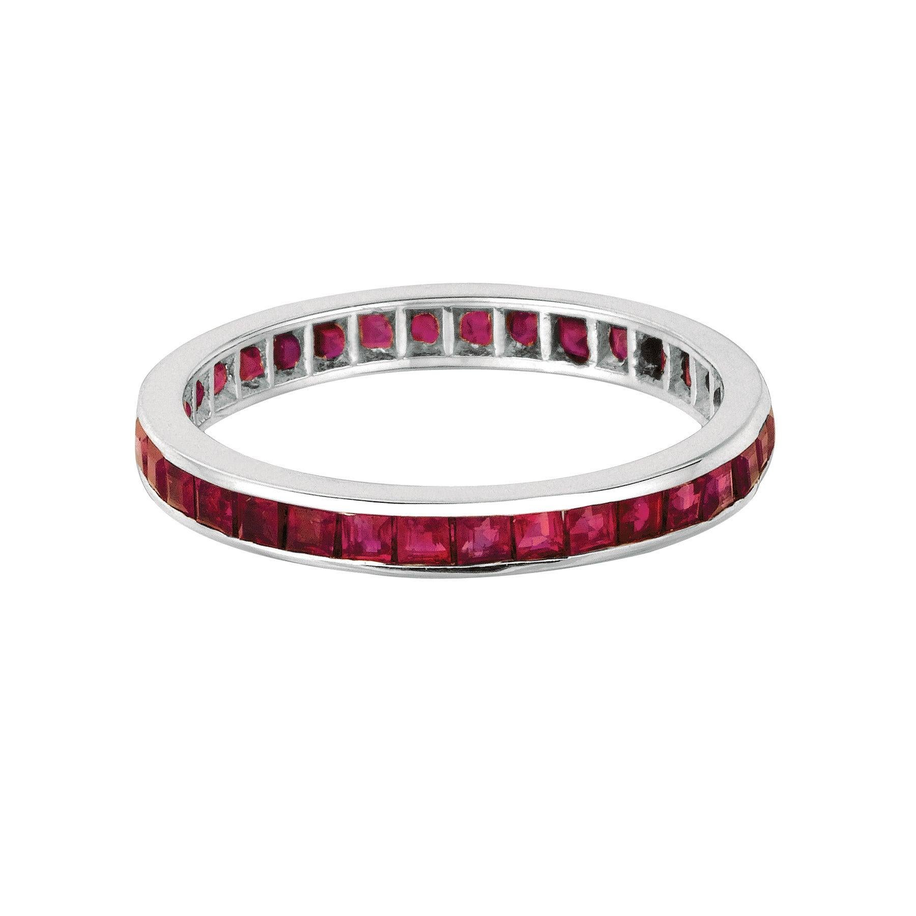 For Sale:  1.20 Carat Princess Cut Natural Ruby Ring Band 14 Karat White Gold 3