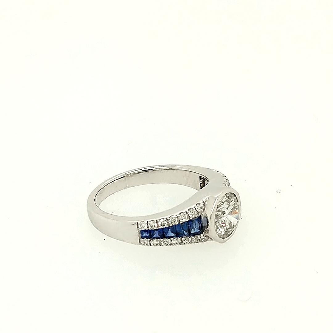 Contemporary 1.20 Carat Round Diamond and Sapphire Ring For Sale