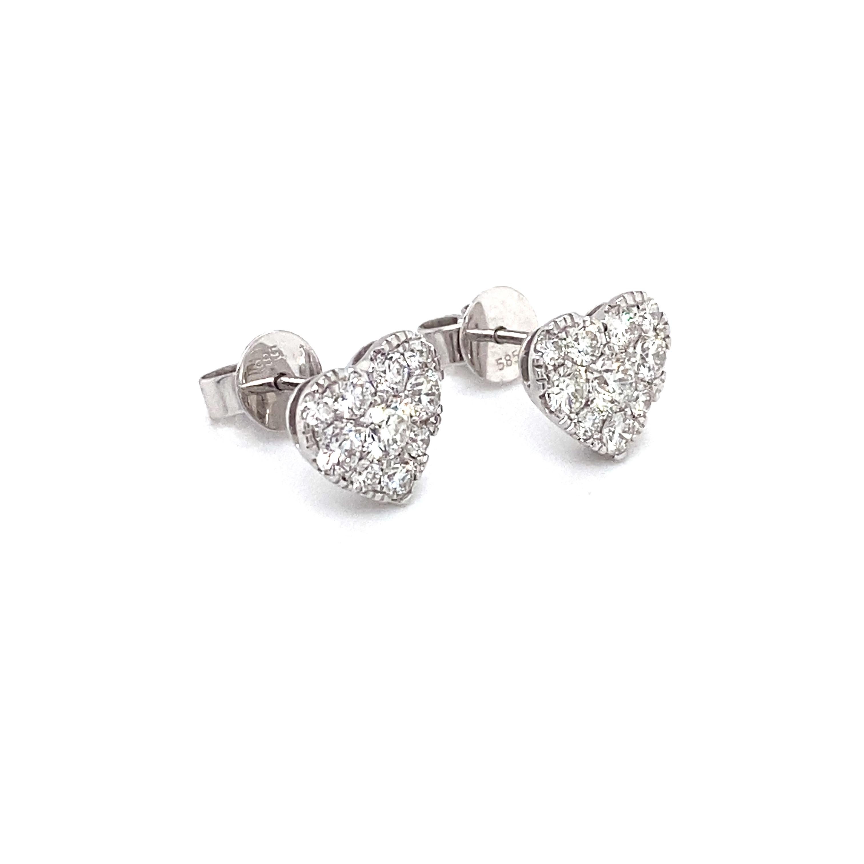 1.20 Carat Total Diamond Heart Earrings in 14 Karat White Gold For Sale at  1stDibs