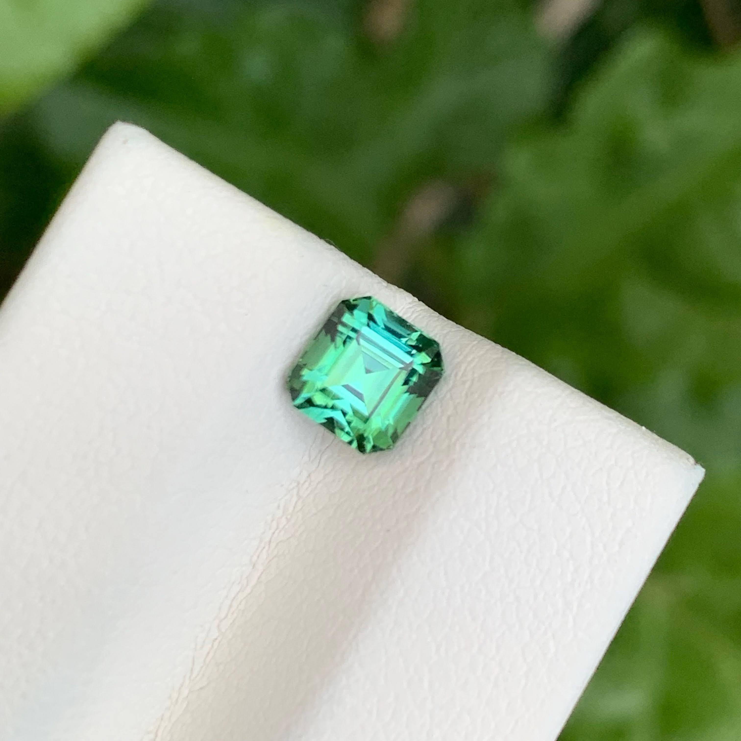 Pierre précieuse naturelle afghane taille Asscher, tourmaline bleu verdâtre de 1,20 carat en vente 3