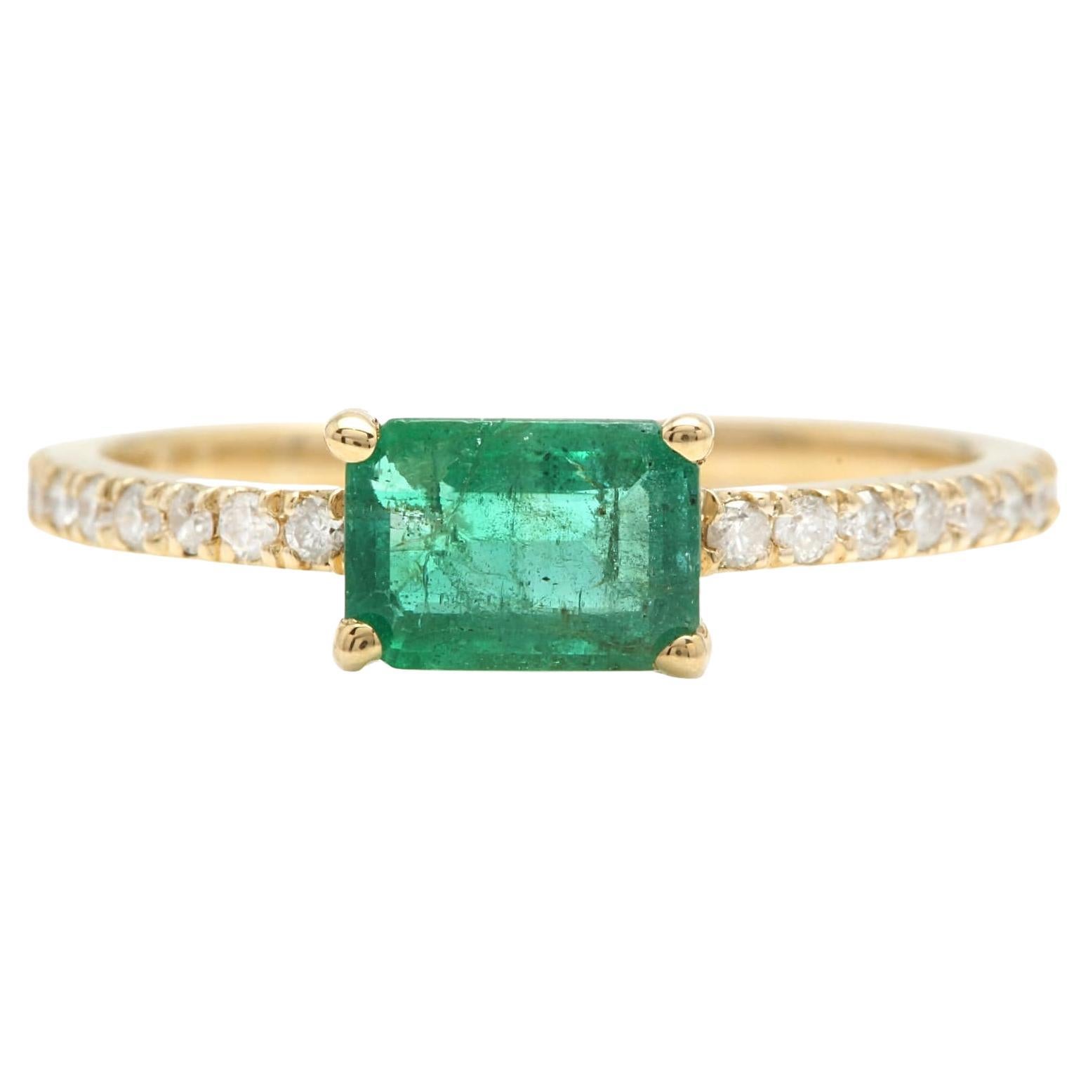 1.20 Carats Natural Emerald and Diamond 14K Solid Yellow Gold Ring For Sale