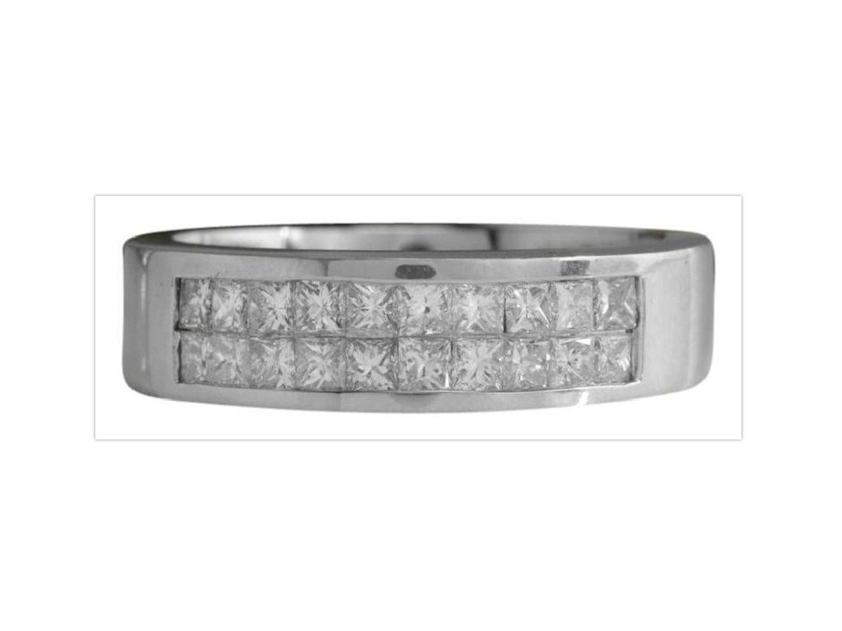 1.20 Carat Natural VS1 Diamond 14 Karat Solid White Gold Unisex Ring For Sale 6