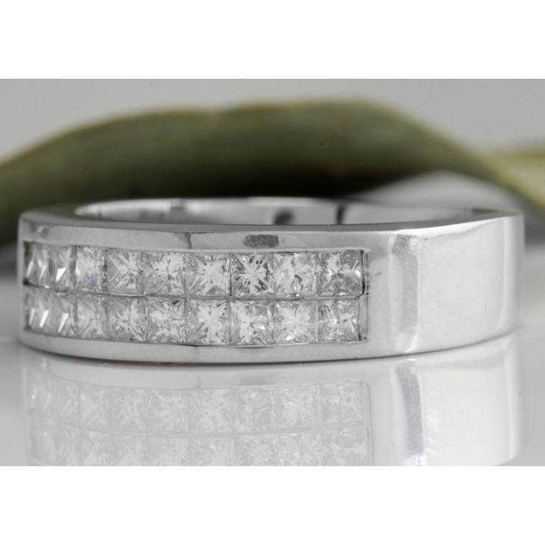 1.20 Carats Natural VS1 Diamond 14K Solid White Gold Unisex Ring

Amazing looking piece!

Total Natural Princess Cut Diamonds Weight: 1.20 Carats (color F-G / Clarity VS1)

Width of the ring: 6.3mm

Ring size: 7 (we offer free re-sizing upon