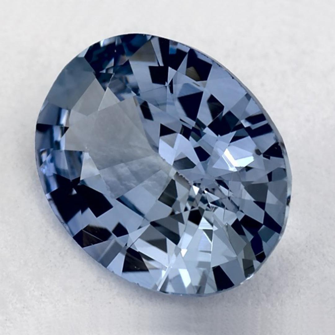 Ein sehr wertvoller September-Geburtsstein mit einer bezaubernden blauen Farbe. Man glaubt, dass sie dem Leben Glück und Reichtum bringen.

Entdecken Sie die lebendige Kollektion von Smaragden, Rubinen und Saphiren in unserem Geschäft, die als lose
