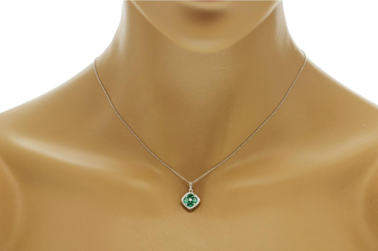 100% Authentic, 100% Customer Satisfaction

Pendant: 12 mm

Chain: 0.5mm

Size: 18 Inches

Metal: 14K White Gold

Hallmarks: 14K

Total Weight: 1.6 Grams

Stone Type: 1.20 CT Natural Emerald &  Diamond 0.15 CT  H  SI1

Condition: New With Tag 