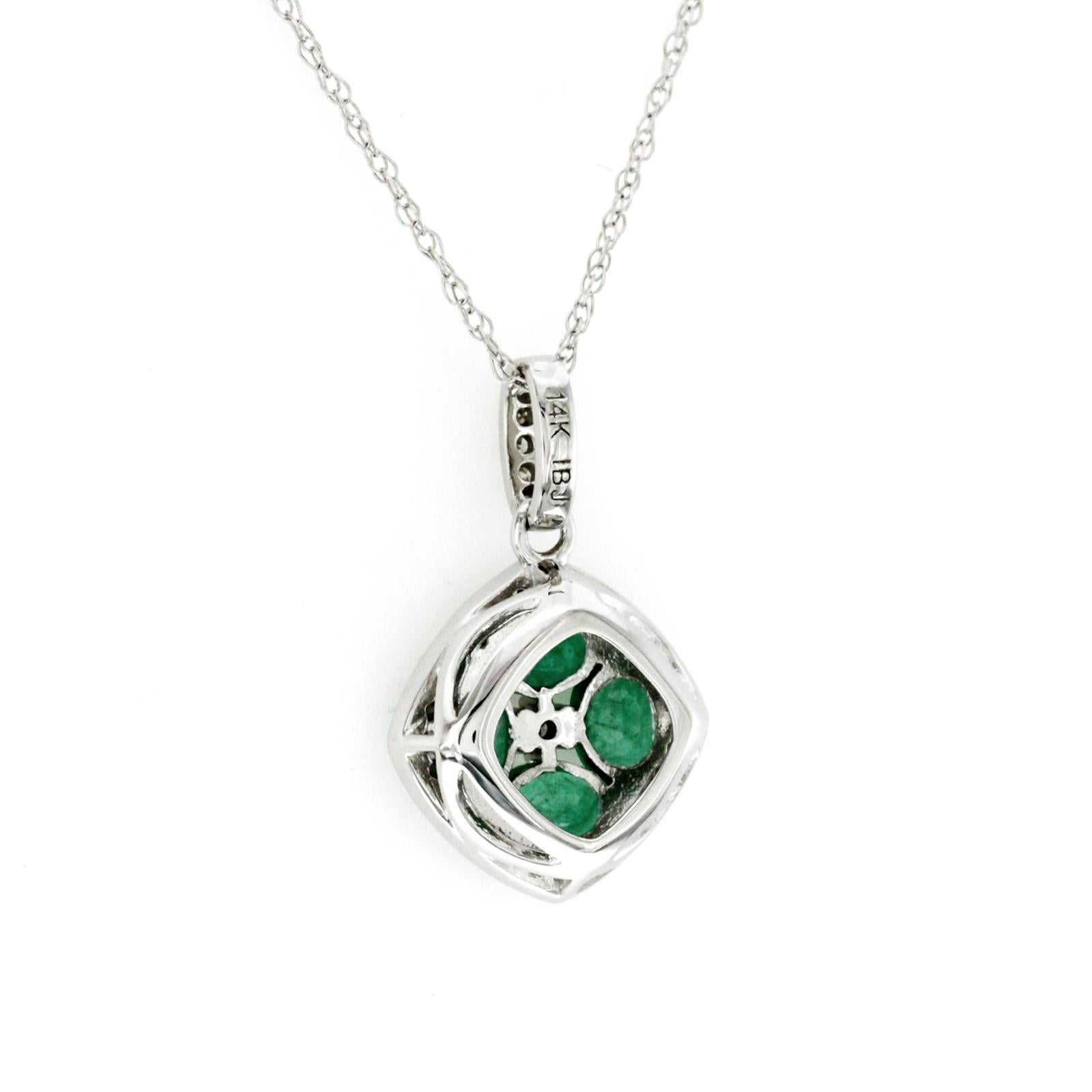 Round Cut 1.20 CT Natural Emerald 0.15CT Diamond 14K White Gold Pendant Necklace For Sale
