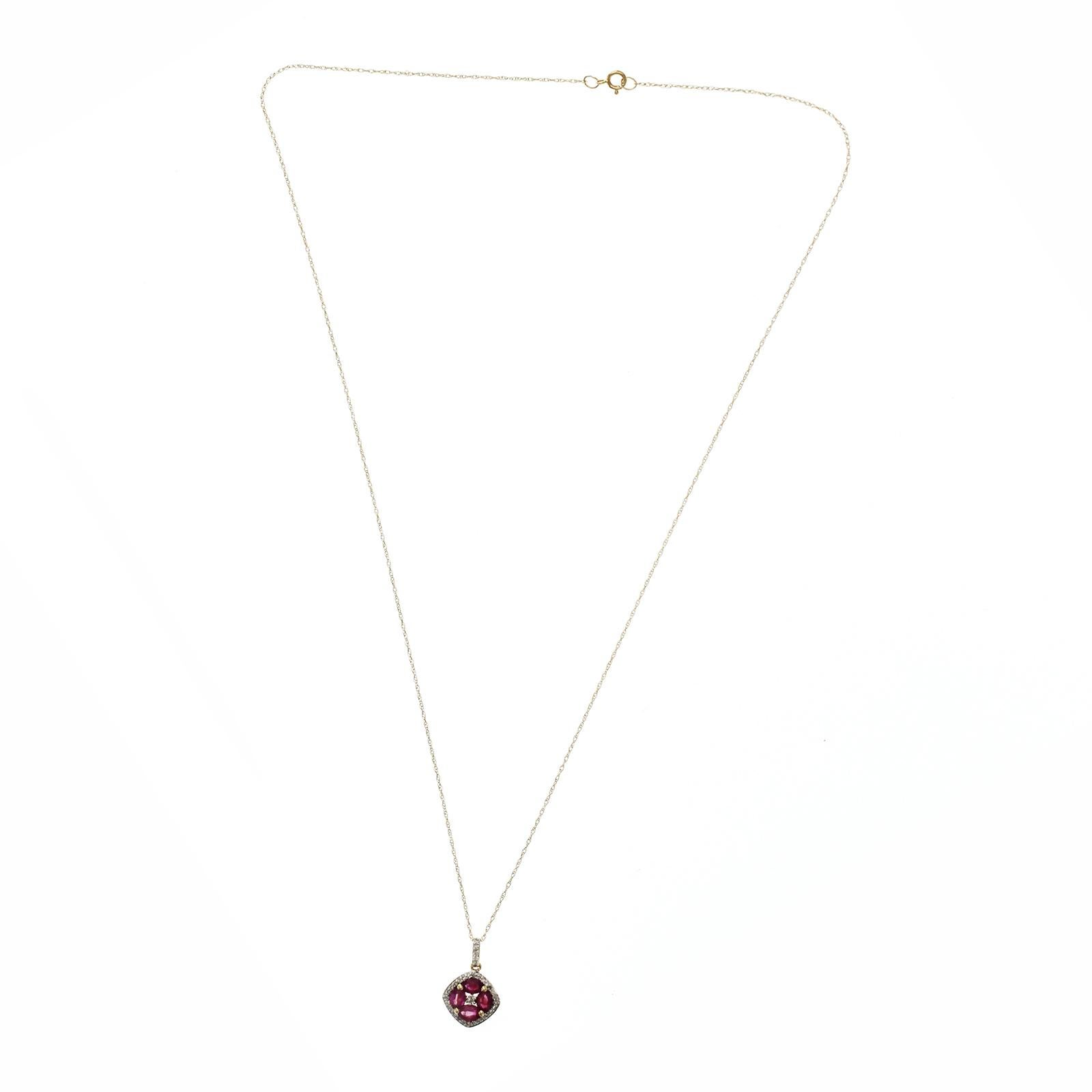 1.20 CT Natural Ruby 0.15CT Diamond 14K Yellow Gold Pendant Necklace In Excellent Condition For Sale In Los Angeles, CA