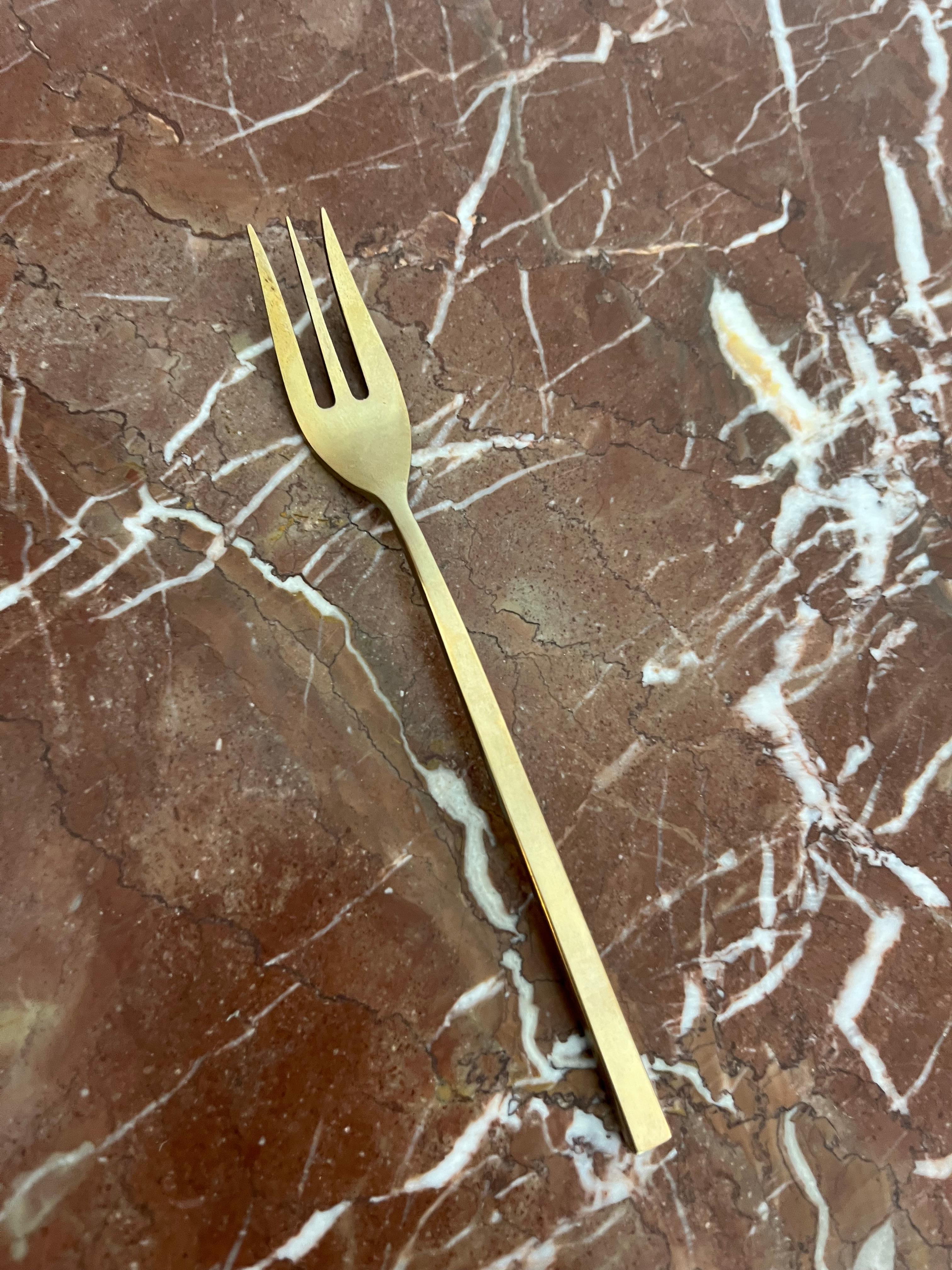 Thai 120-Piece Oriental Brass Cutlery Set, 1977 For Sale
