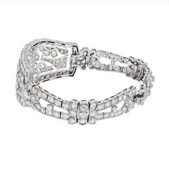 12.00 Karat Art Deco Durchbrochenes Diamantarmband aus Platin