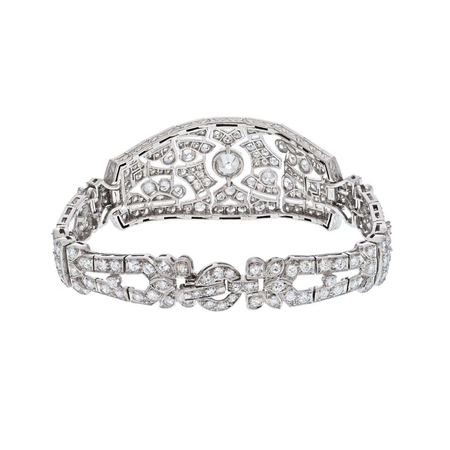 12.00 Karat Art Deco Durchbrochenes Diamantarmband aus Platin im Zustand „Hervorragend“ im Angebot in New York, NY